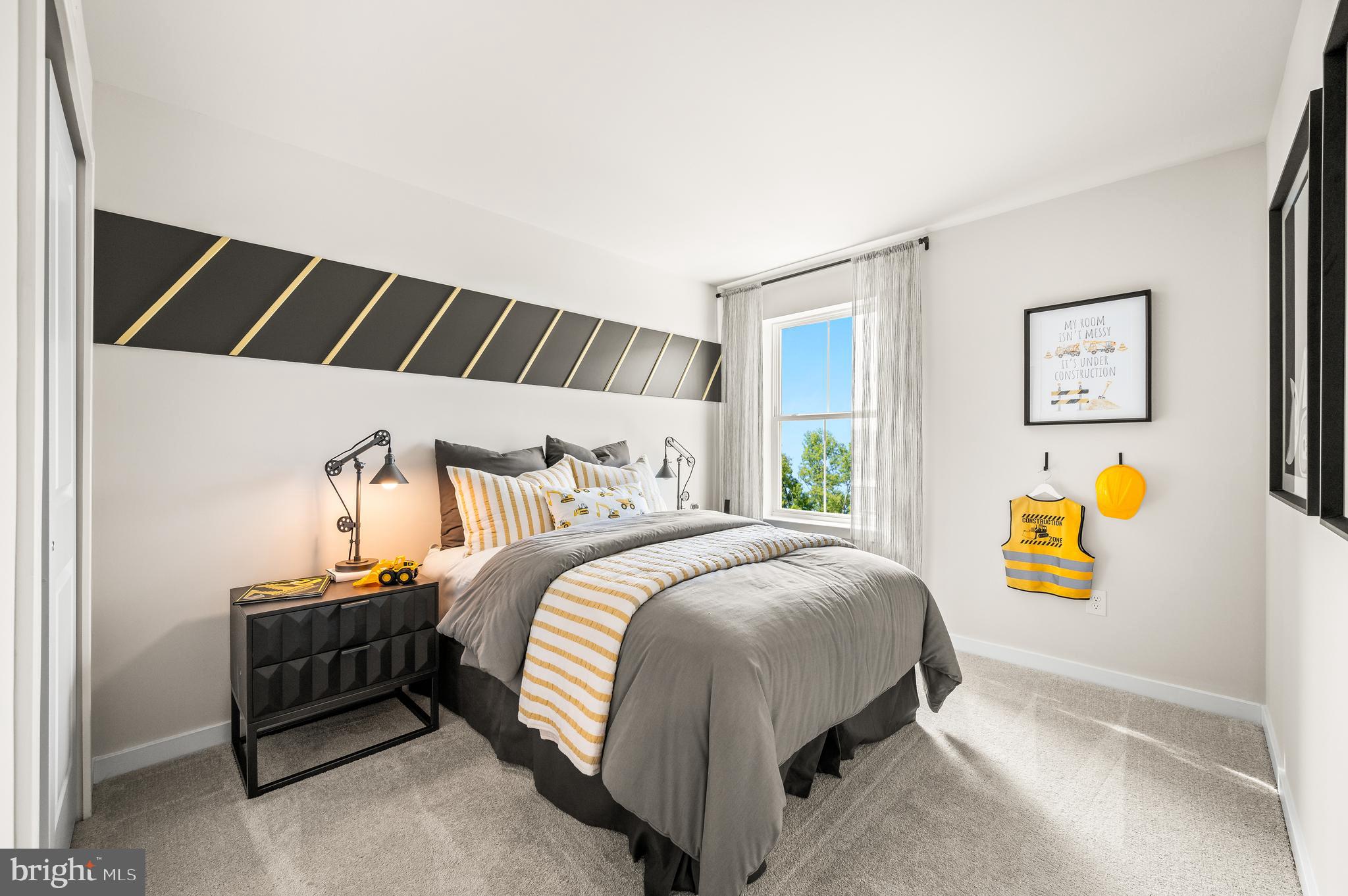 RIVER POINTE - Residential