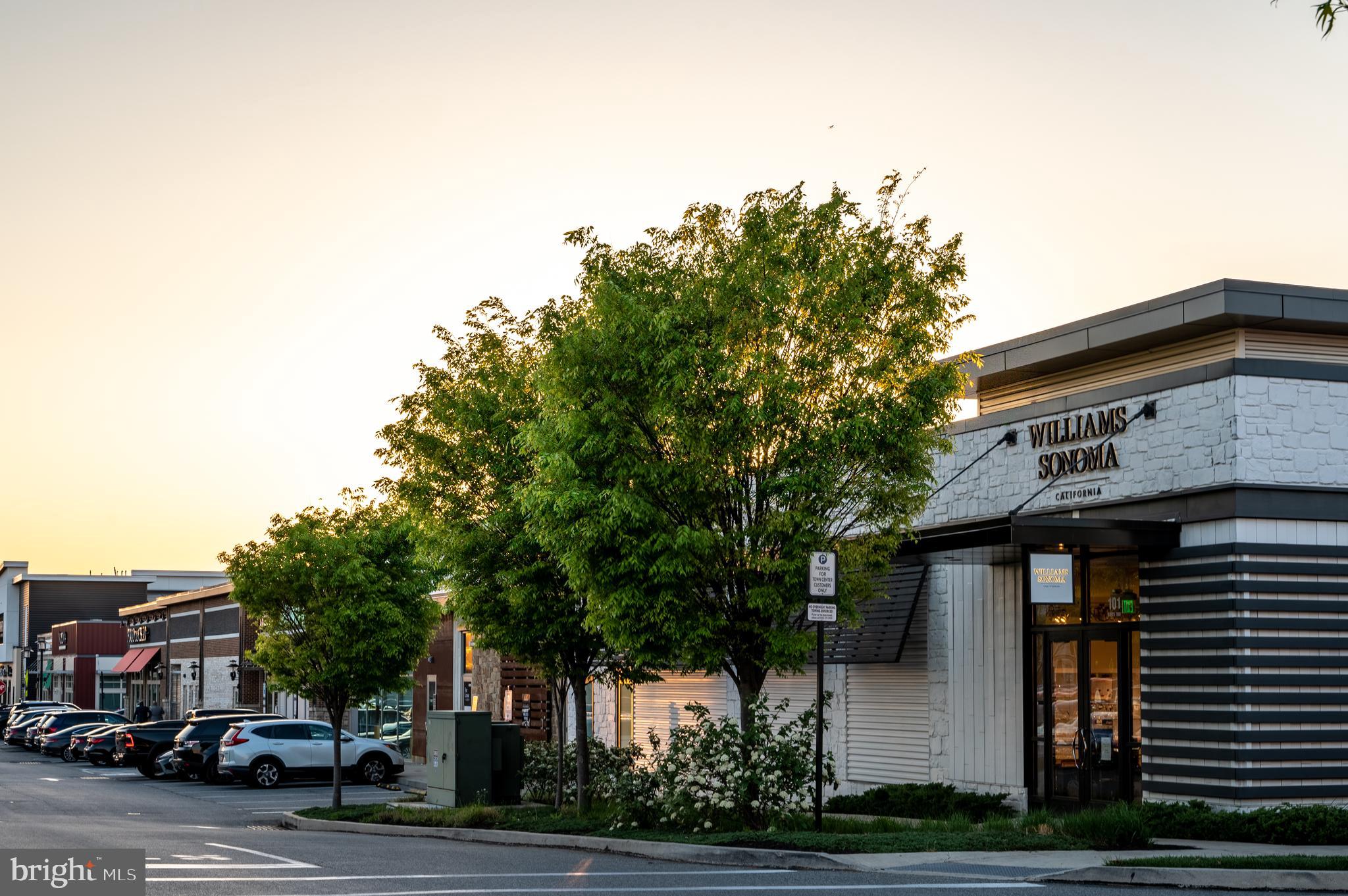 RIVER POINTE - Residential