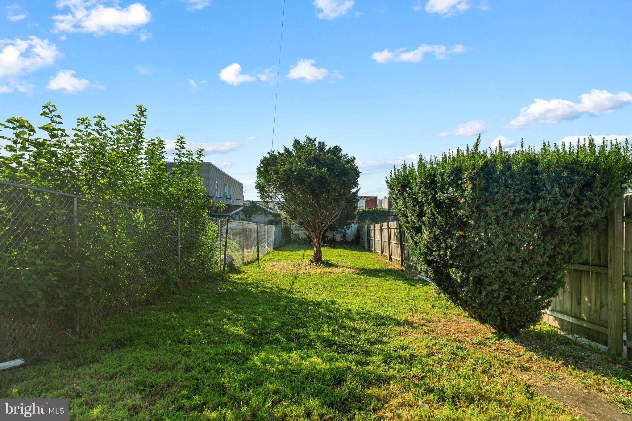 BRIDESBURG - Residential