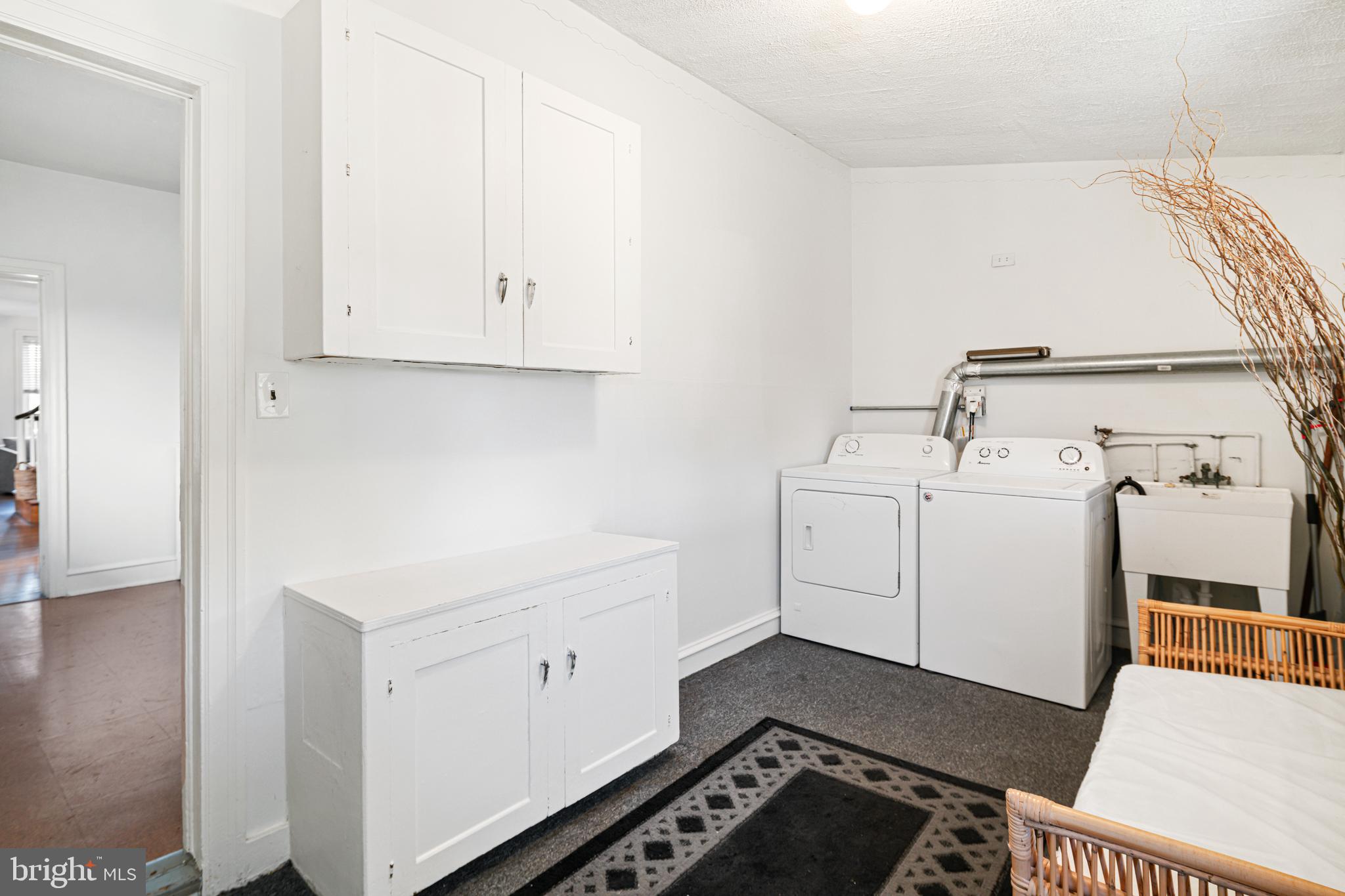 BRIDESBURG - Residential