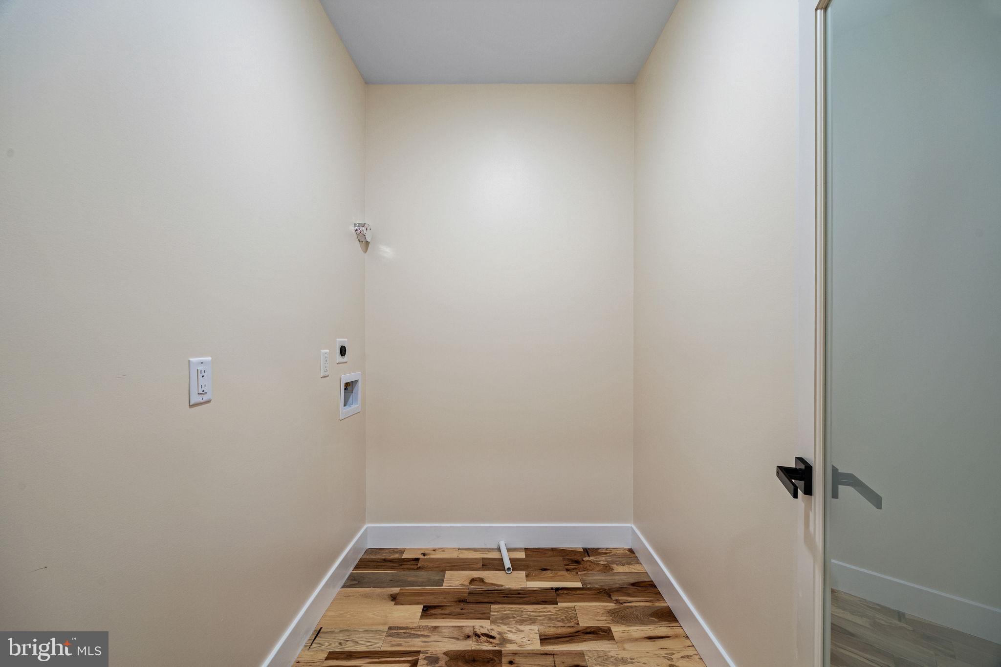 COBBS CREEK - Residential Lease