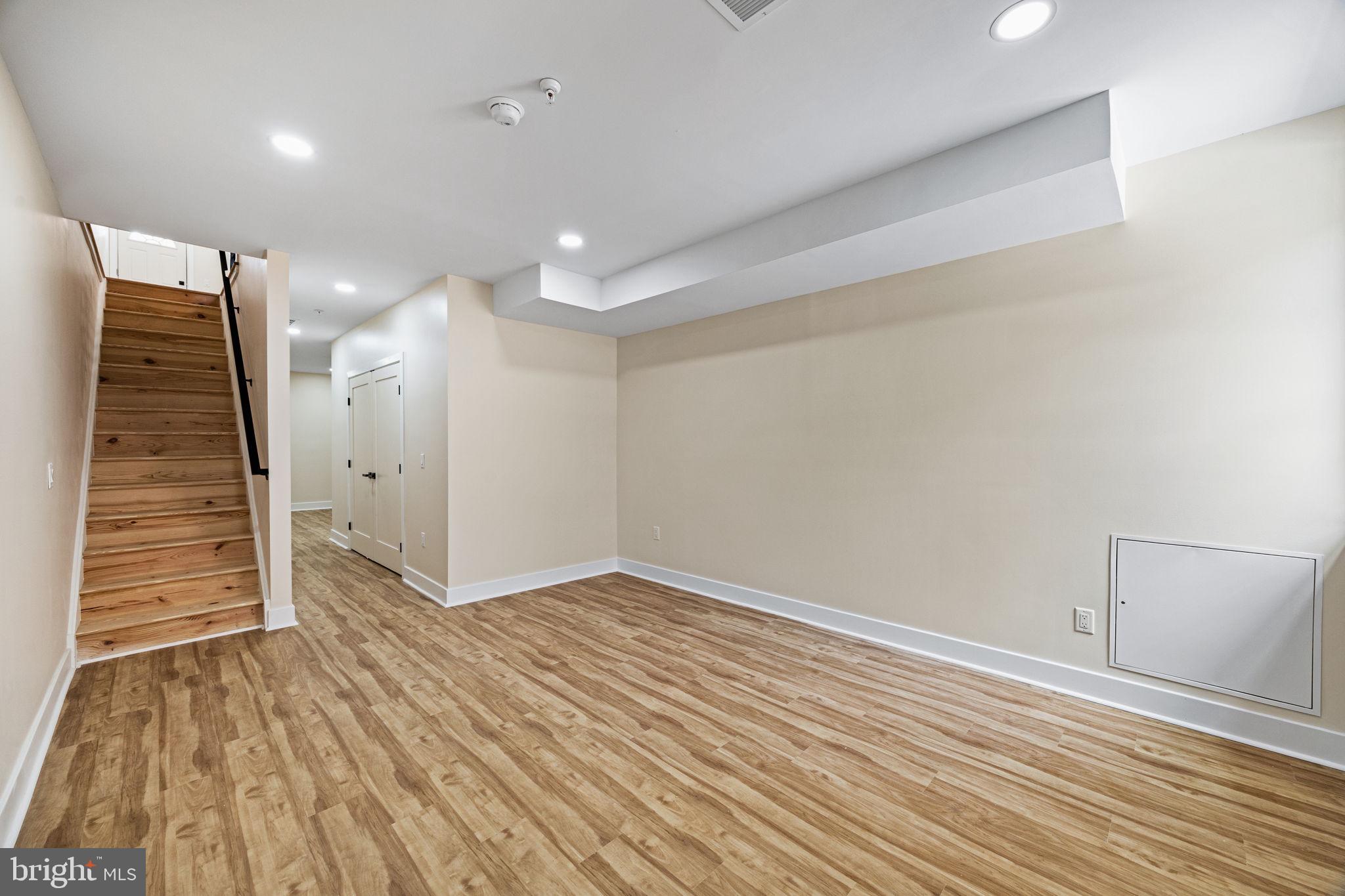 COBBS CREEK - Residential Lease