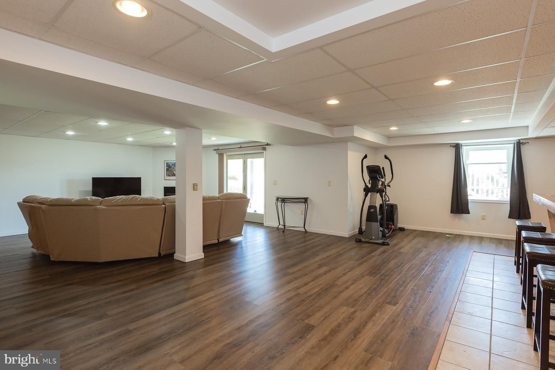 NORWOOD ESTATES - Residential