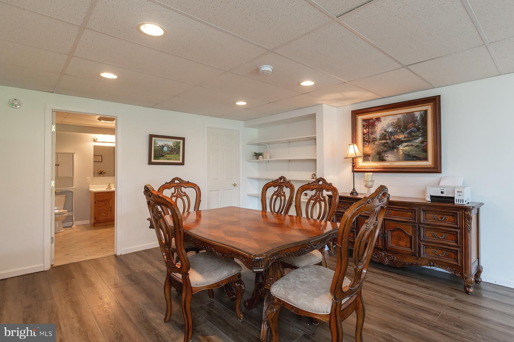 NORWOOD ESTATES - Residential