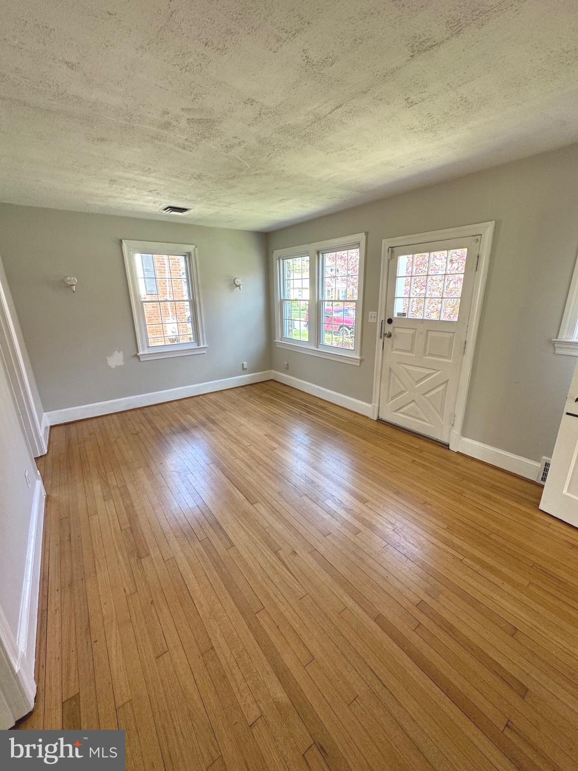 BALLSTON - Residential Lease