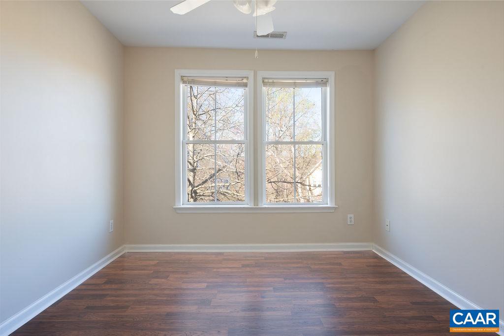 MELBOURNE PARK CONDOS - Residential