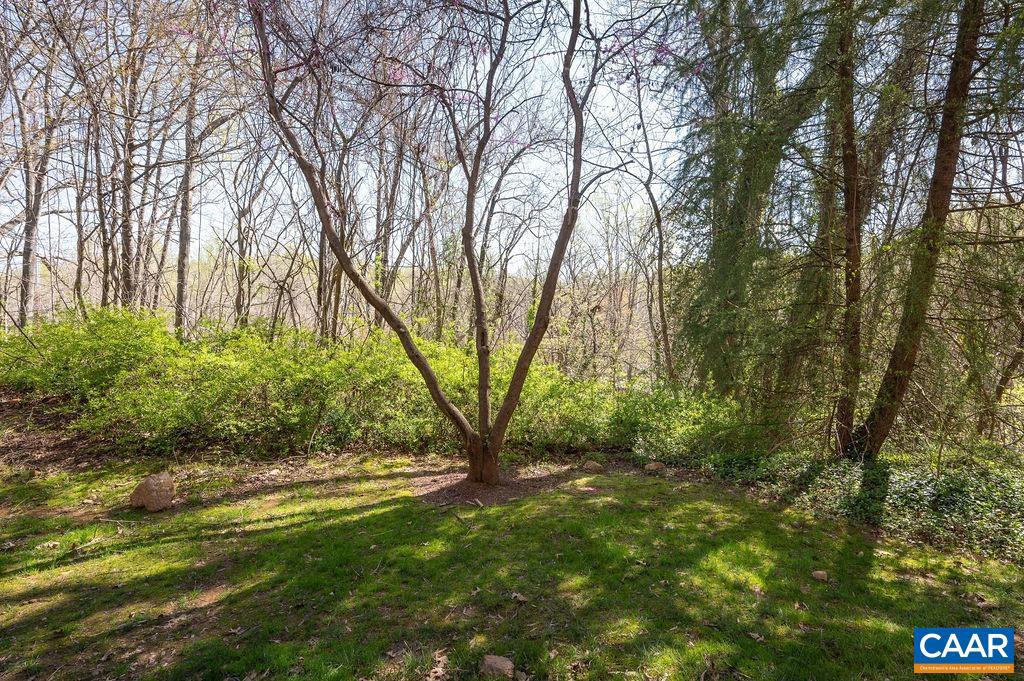 MELBOURNE PARK CONDOS - Residential