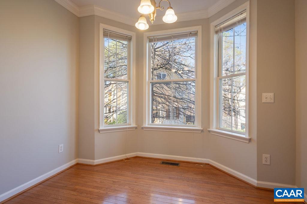 MELBOURNE PARK CONDOS - Residential