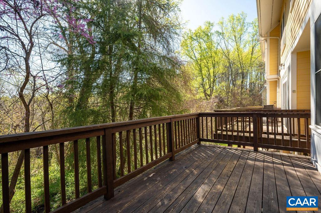 MELBOURNE PARK CONDOS - Residential