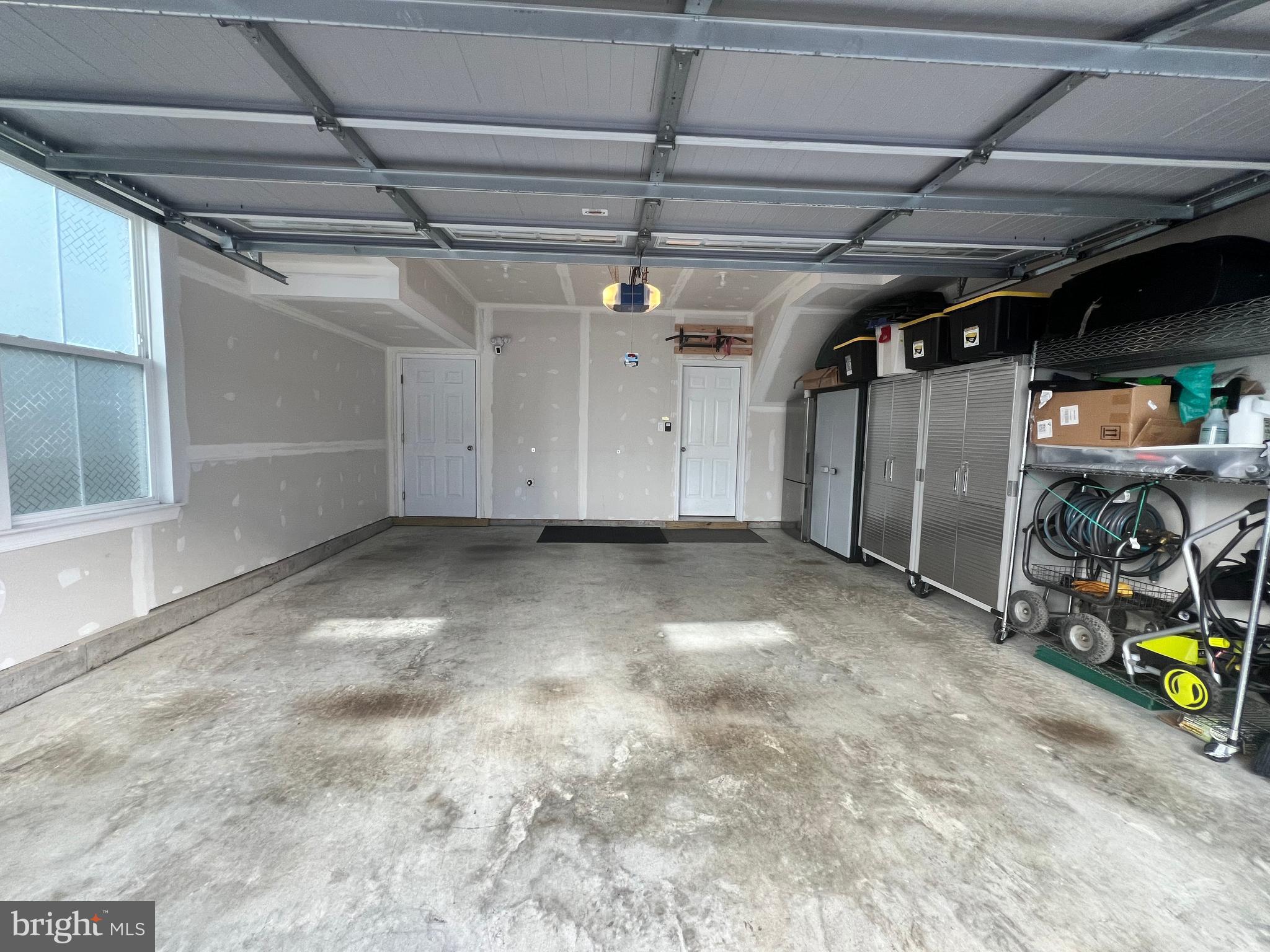 ANNAPOLIS NECK - Residential Lease