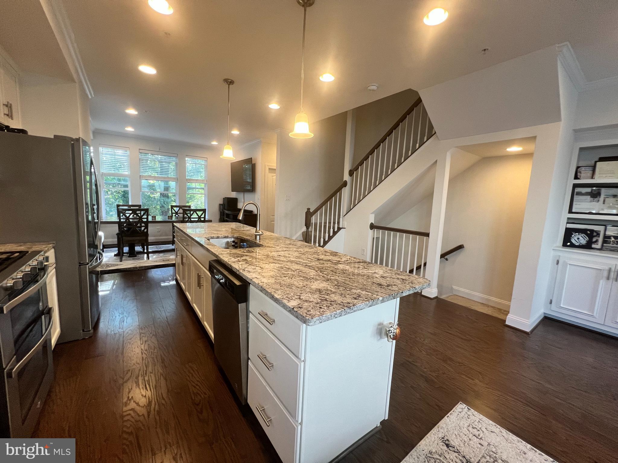 ANNAPOLIS NECK - Residential Lease