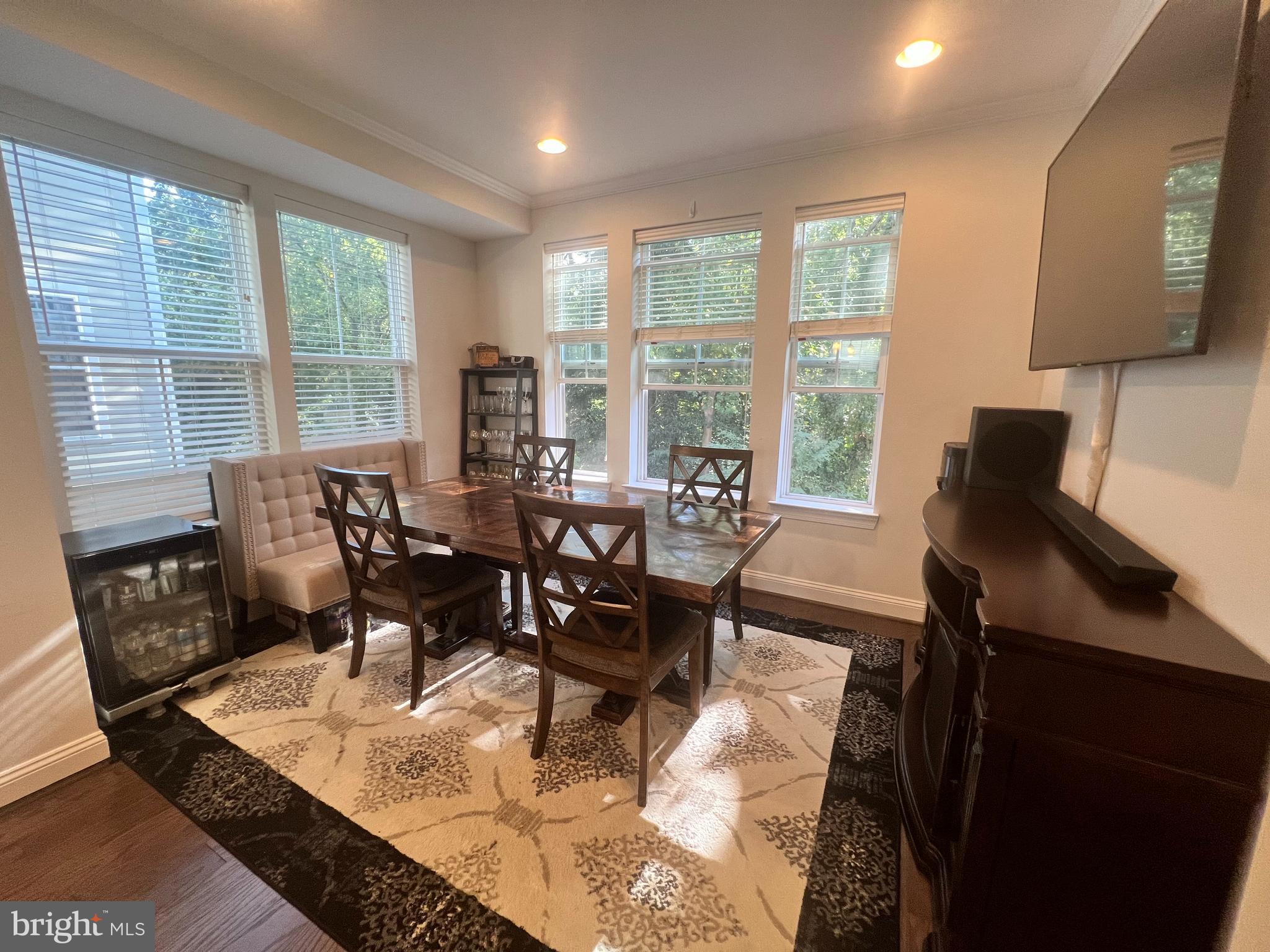 ANNAPOLIS NECK - Residential Lease