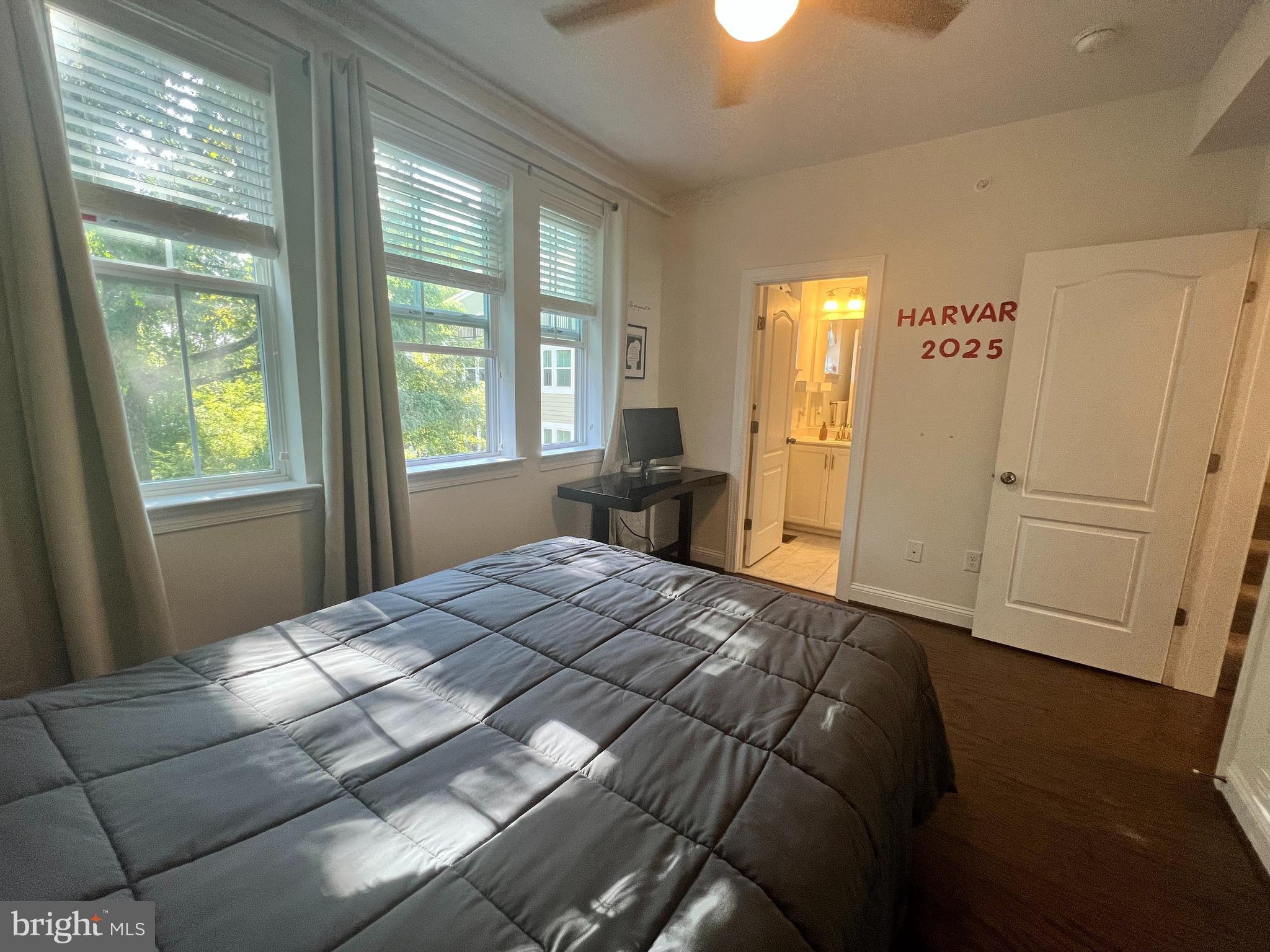 ANNAPOLIS NECK - Residential Lease