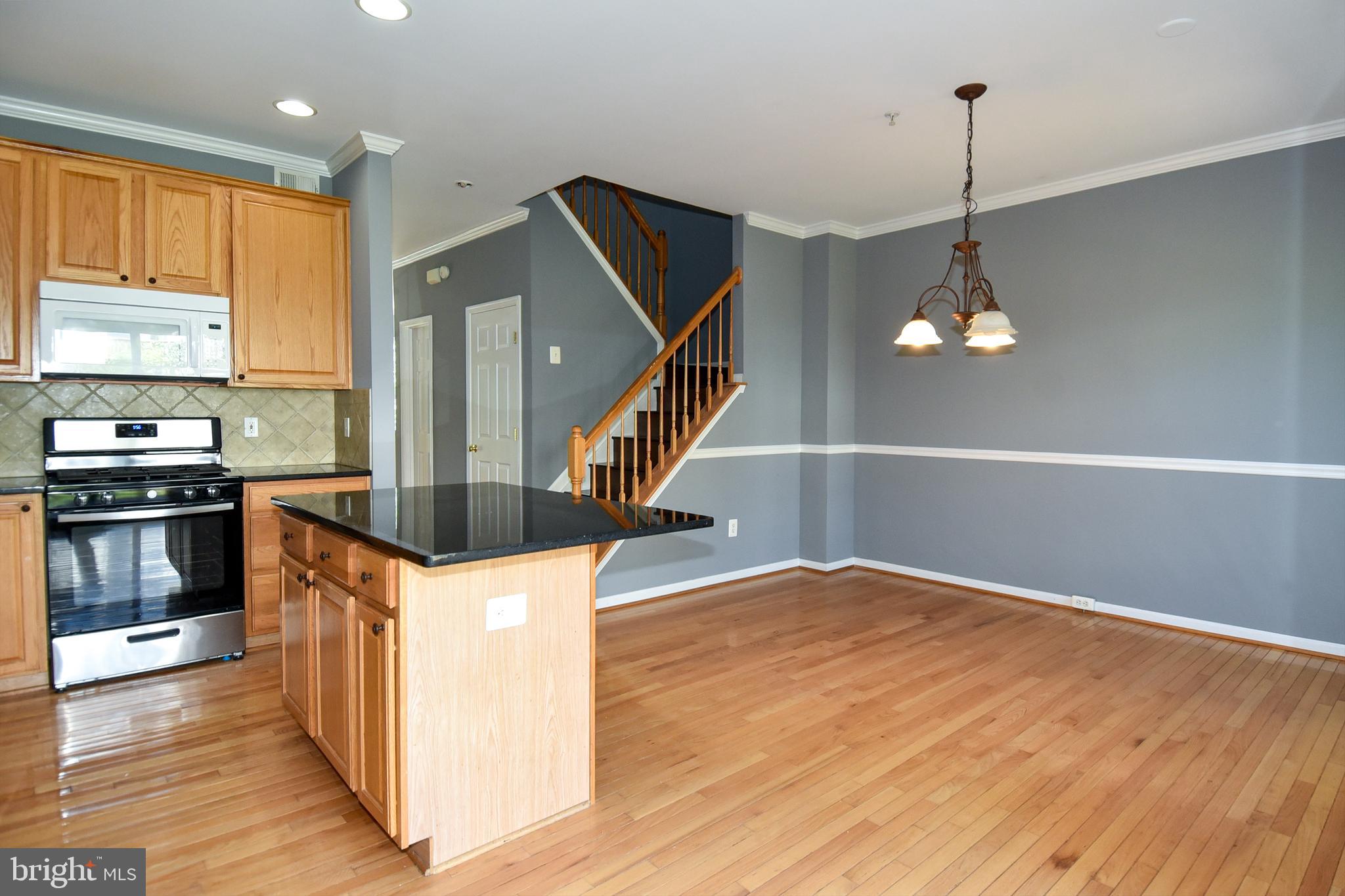 HOYLES MILL VILLAGE - Residential Lease