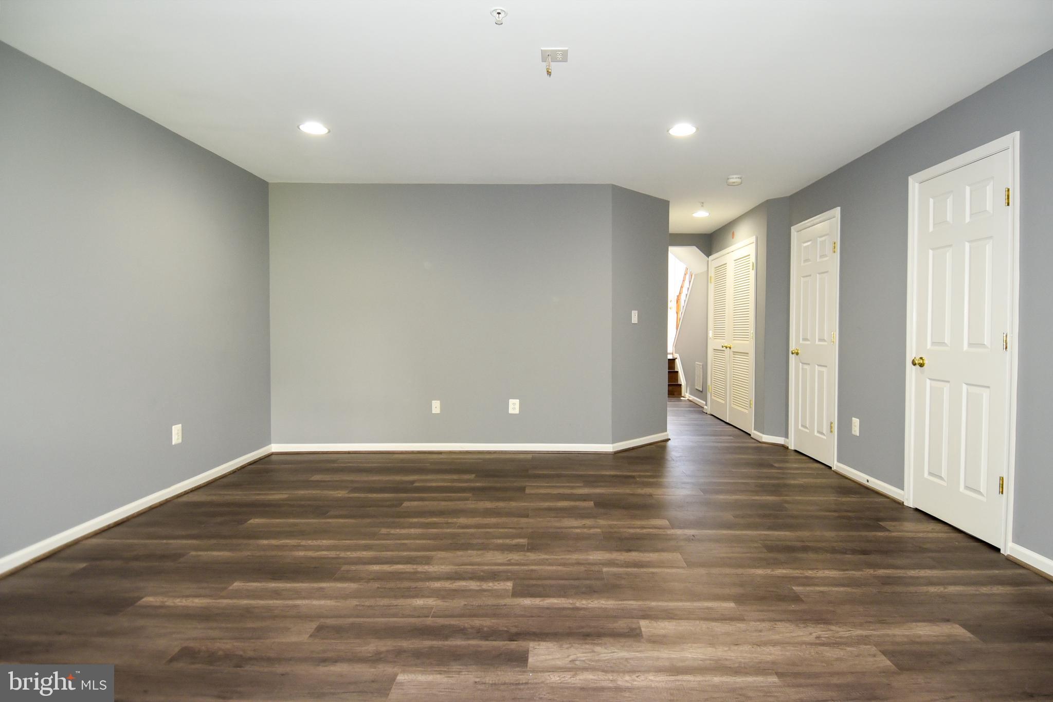 HOYLES MILL VILLAGE - Residential Lease