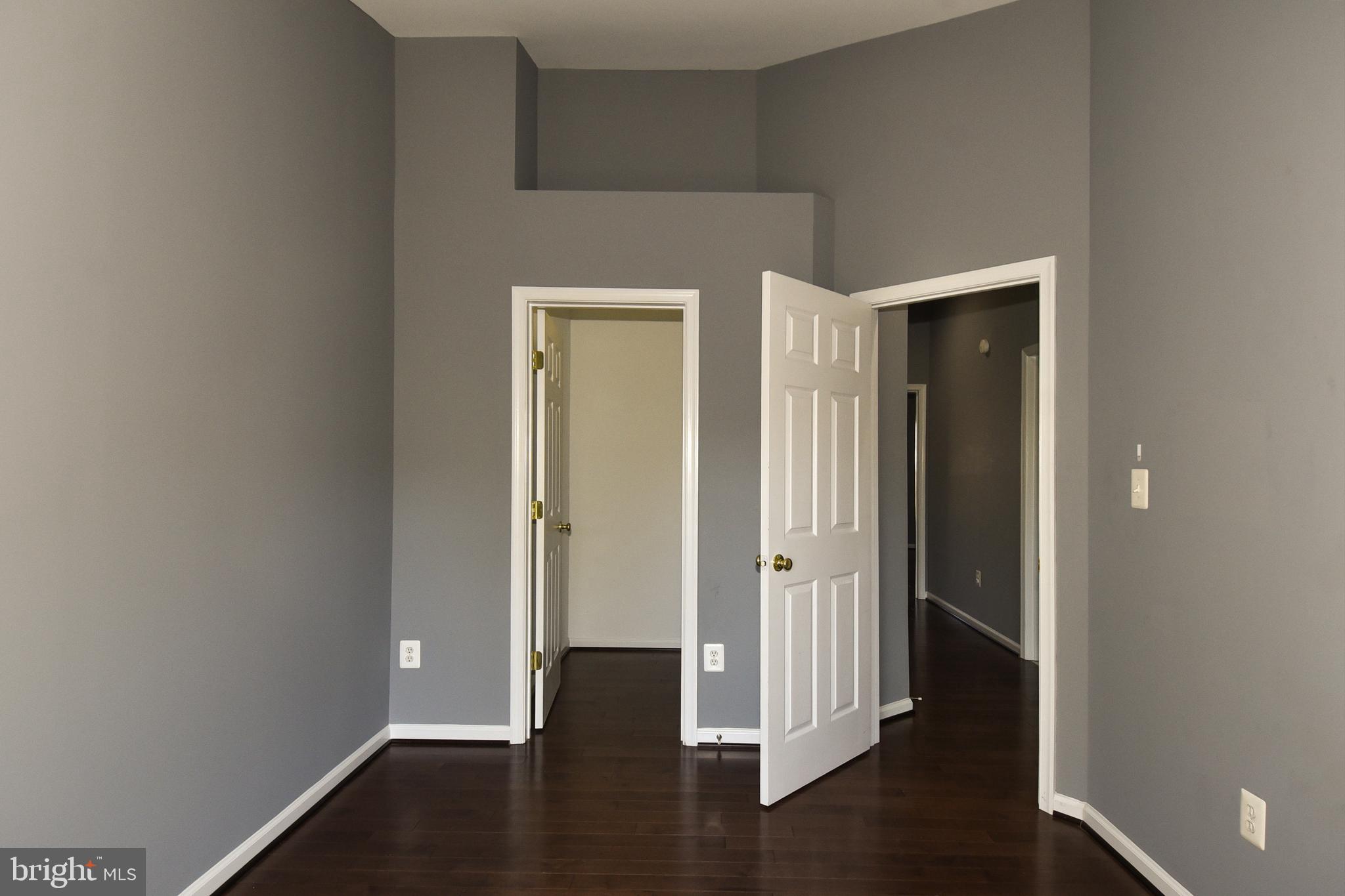 HOYLES MILL VILLAGE - Residential Lease