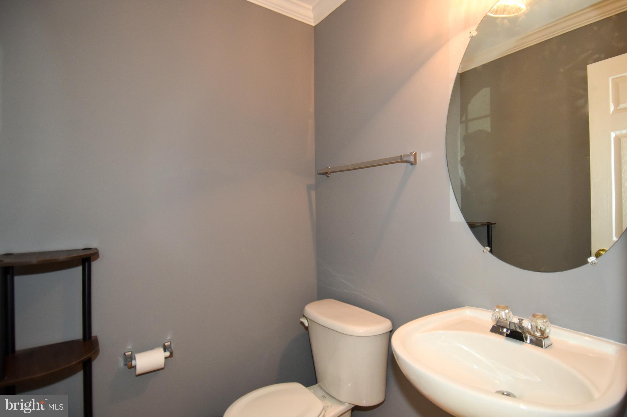 HOYLES MILL VILLAGE - Residential Lease