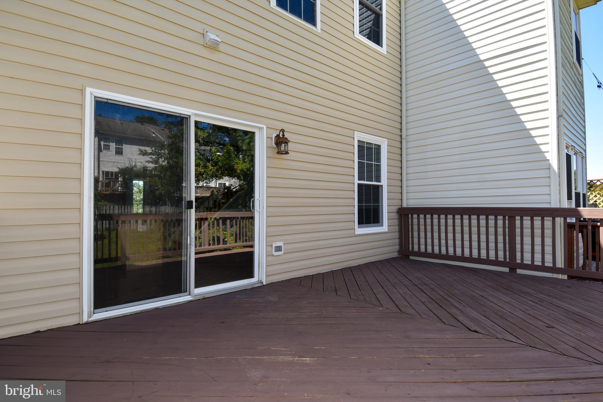 HOYLES MILL VILLAGE - Residential Lease