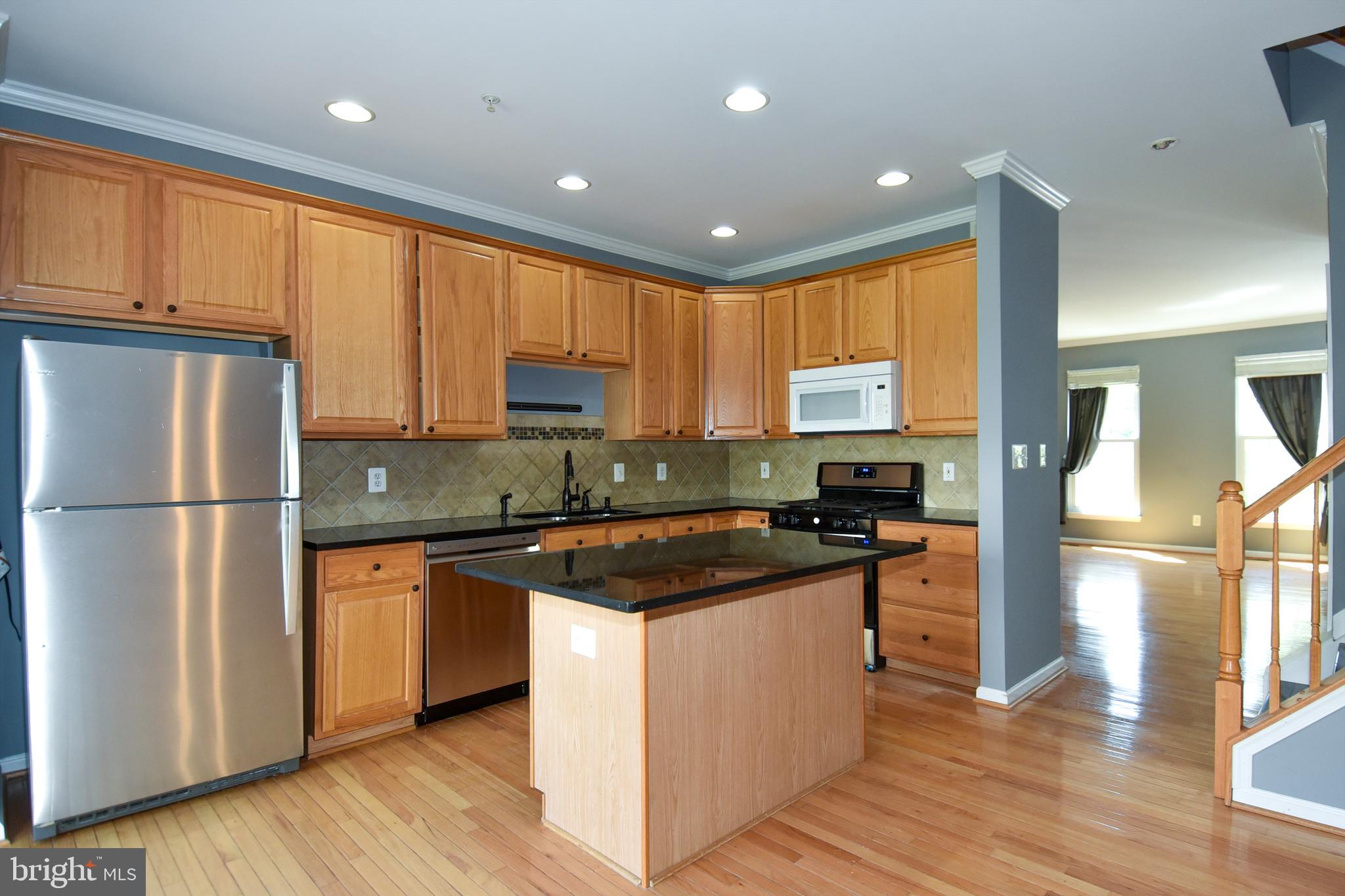 HOYLES MILL VILLAGE - Residential Lease