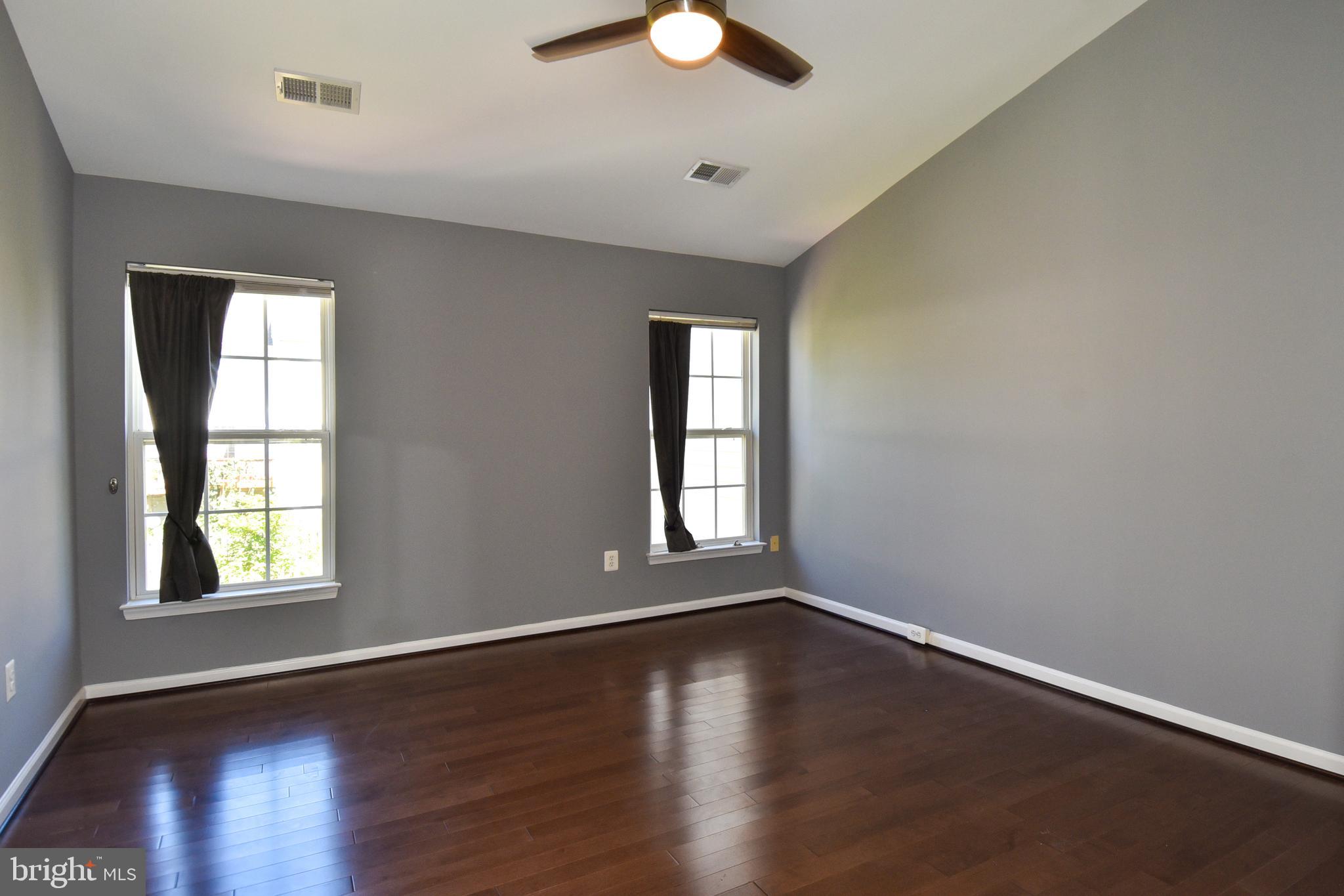 HOYLES MILL VILLAGE - Residential Lease