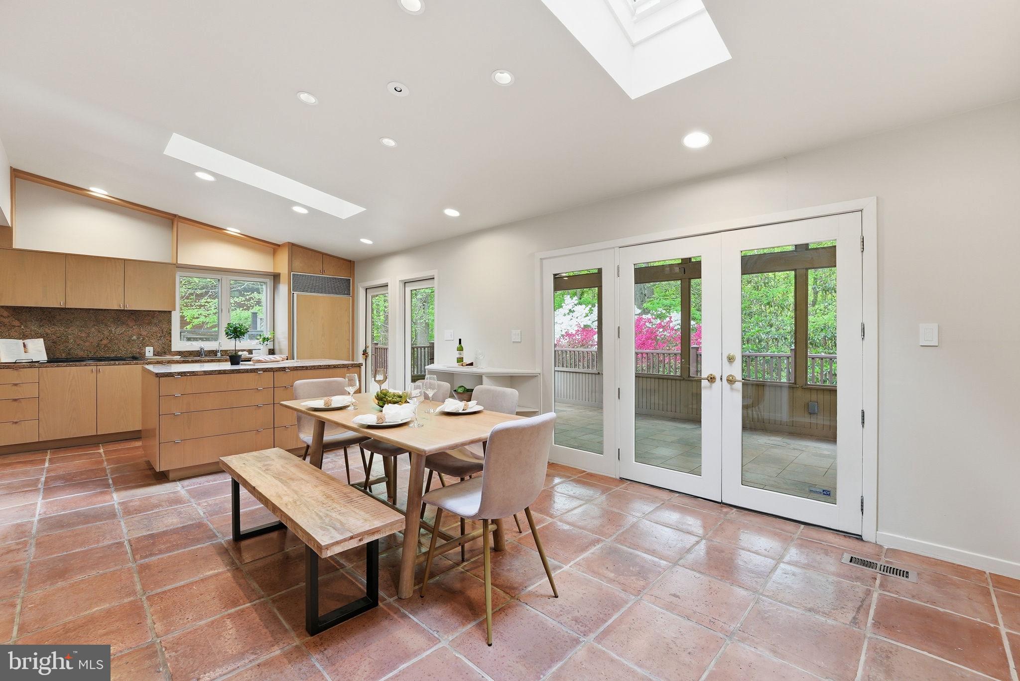 POTOMAC WOODS - Residential