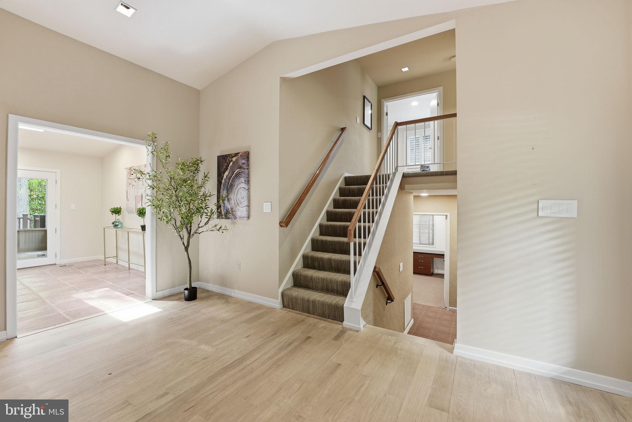 POTOMAC WOODS - Residential