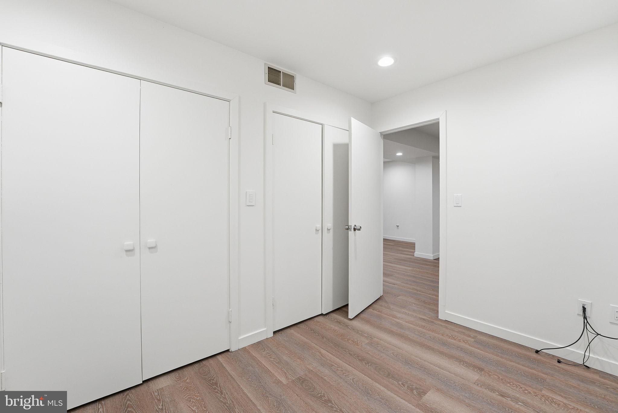 POTOMAC WOODS - Residential