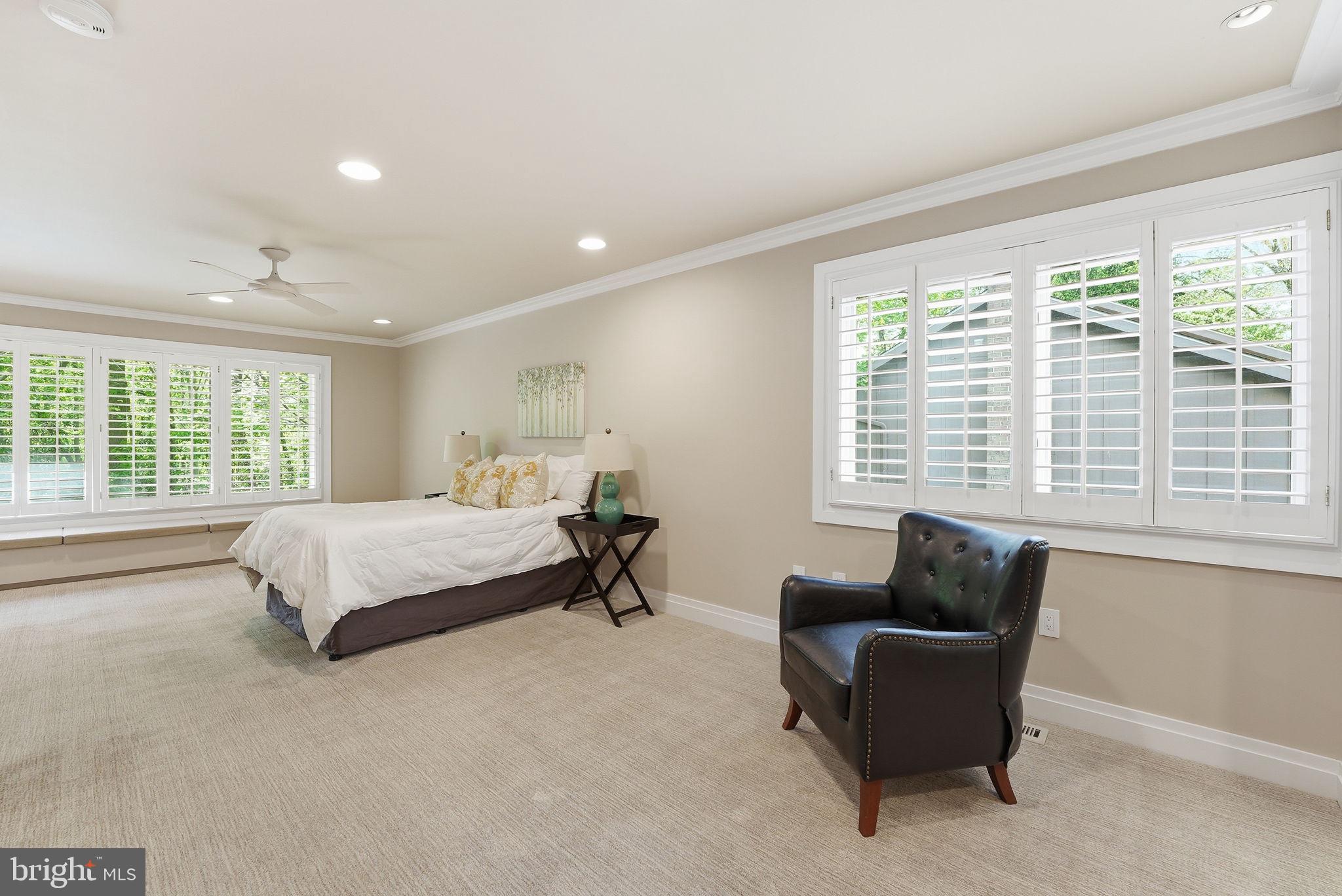 POTOMAC WOODS - Residential