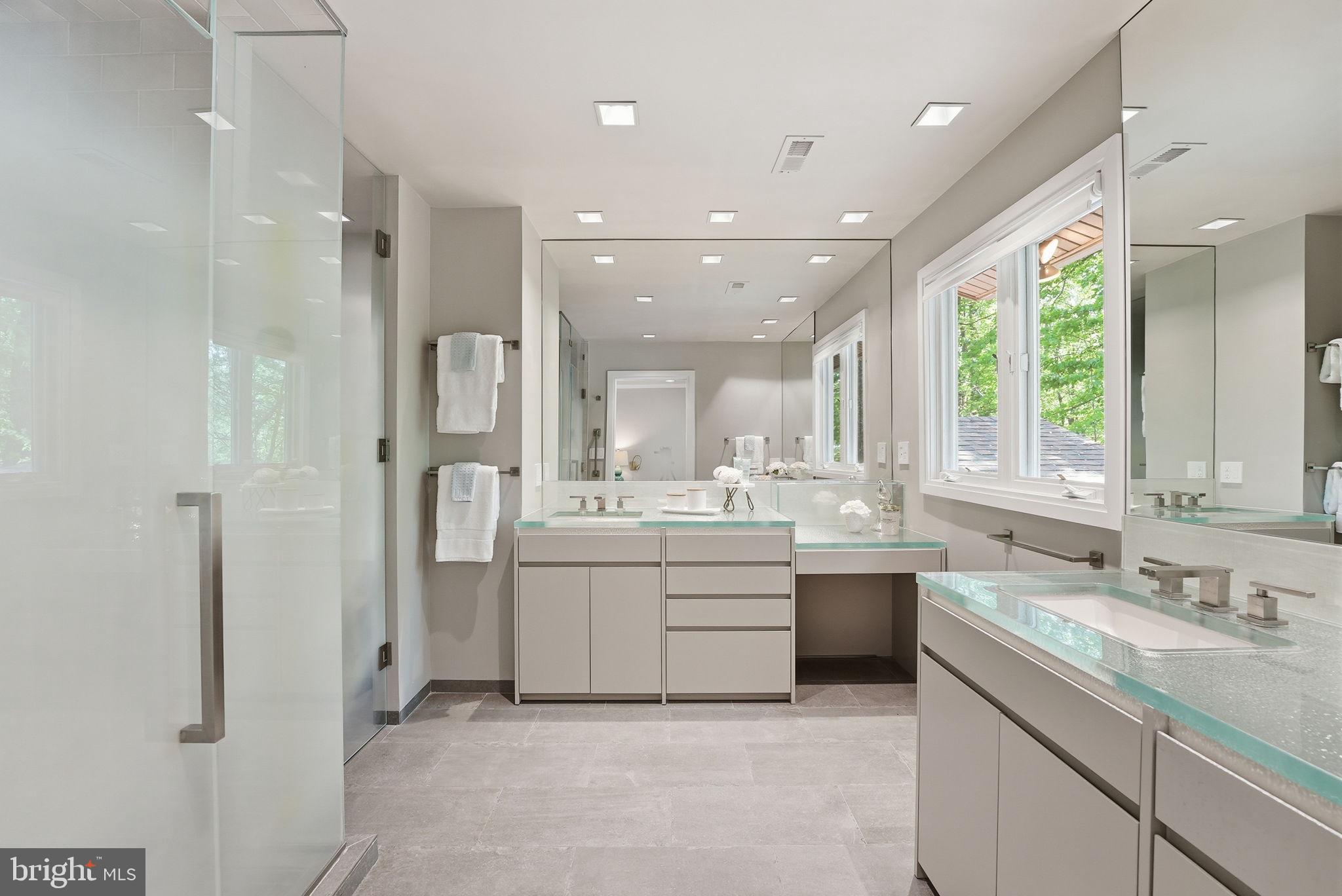 POTOMAC WOODS - Residential