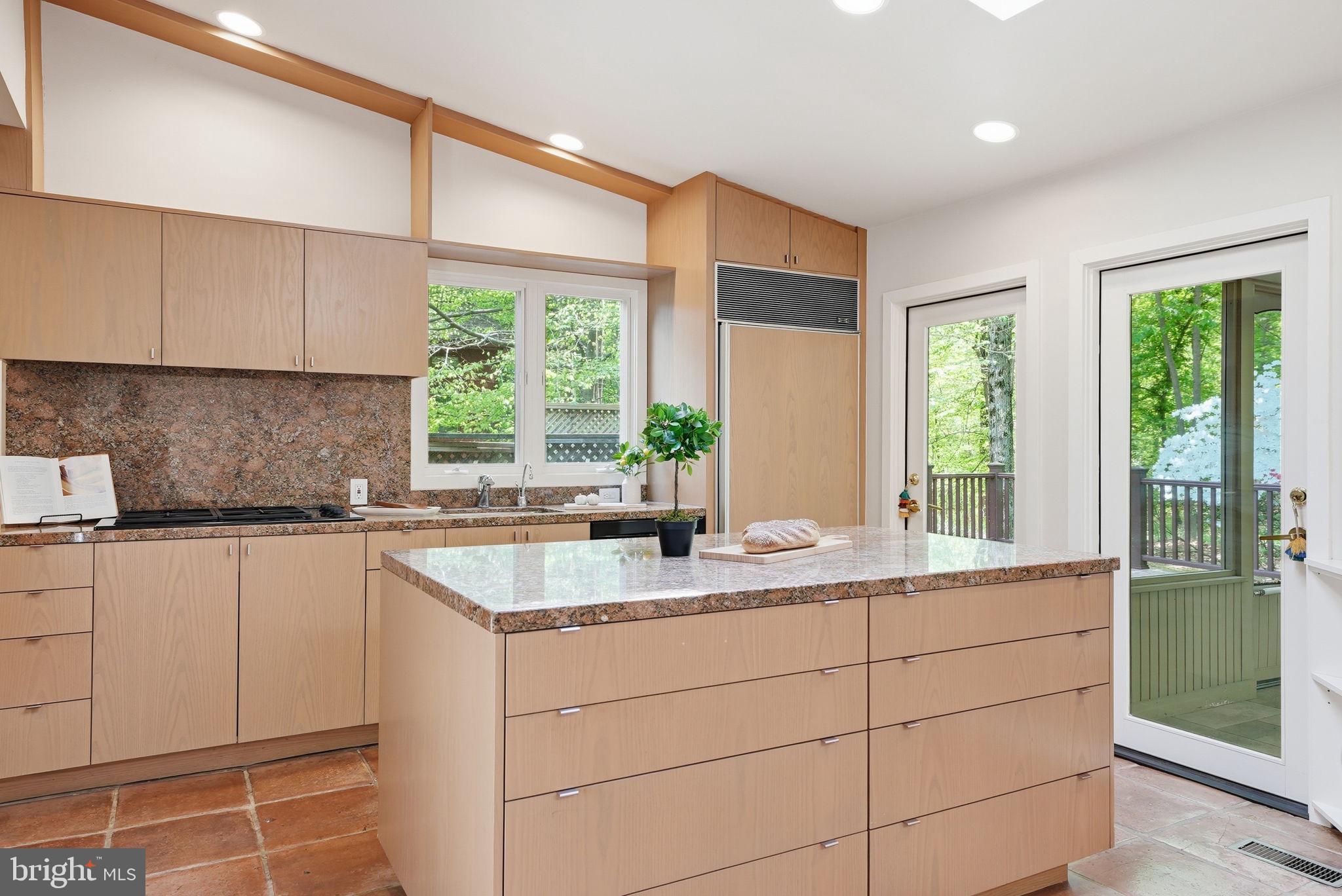 POTOMAC WOODS - Residential