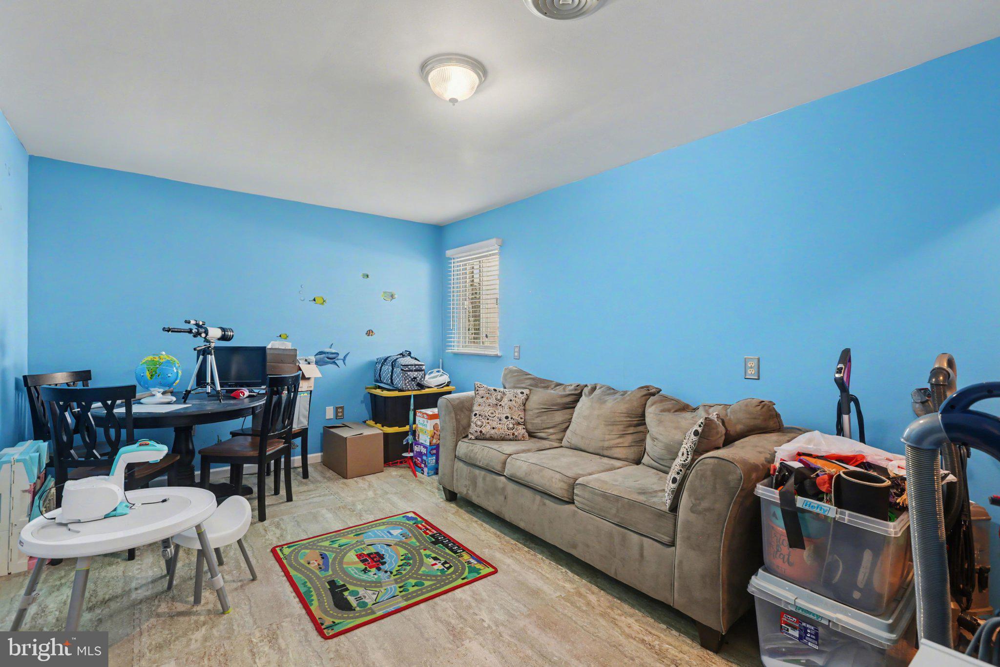 MEMFORD ESTATES - Residential