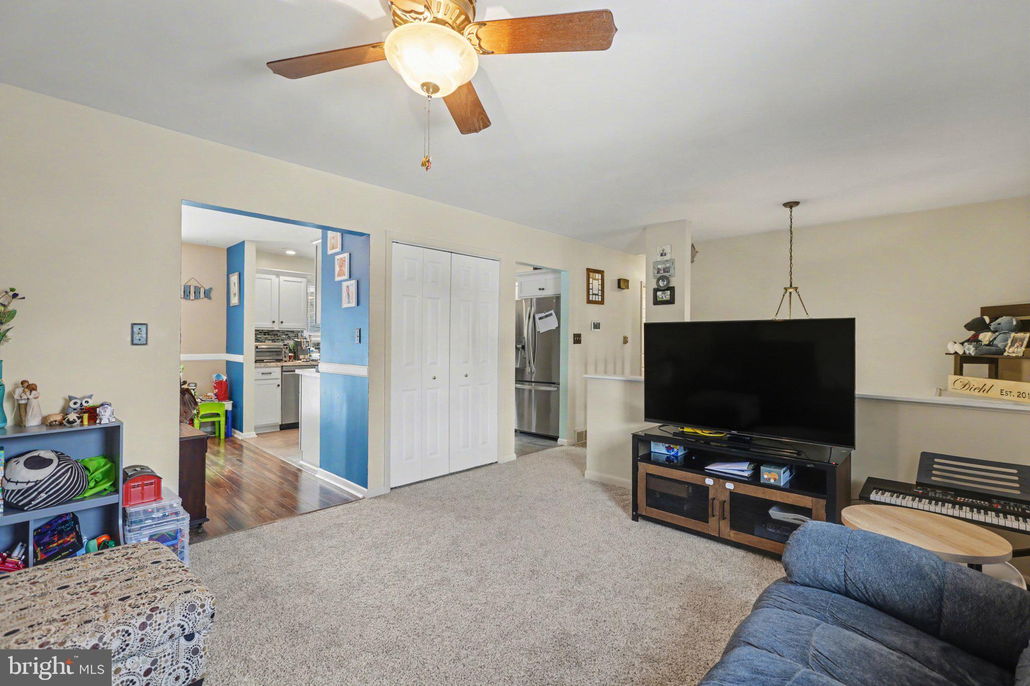 MEMFORD ESTATES - Residential