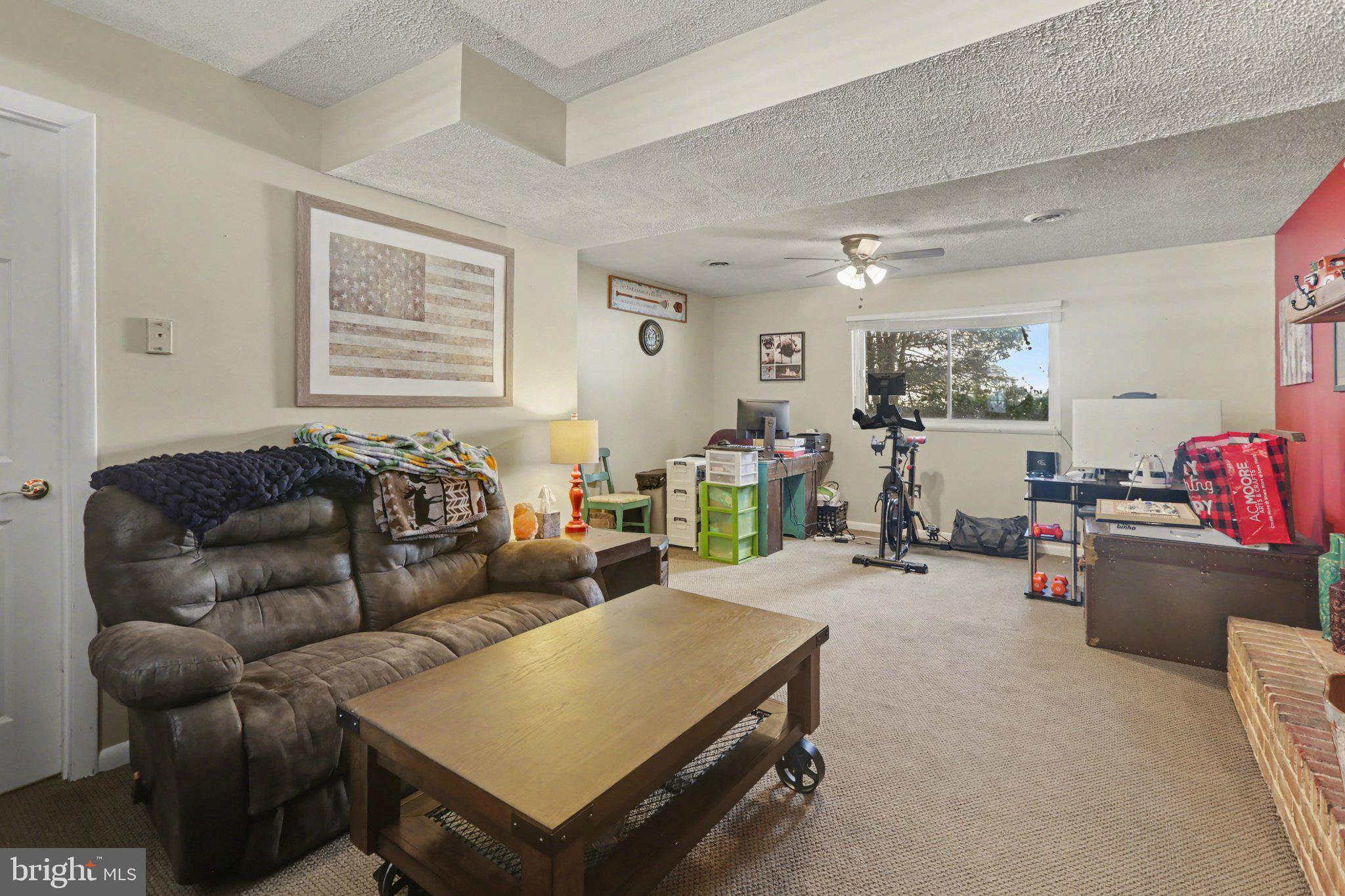 MEMFORD ESTATES - Residential