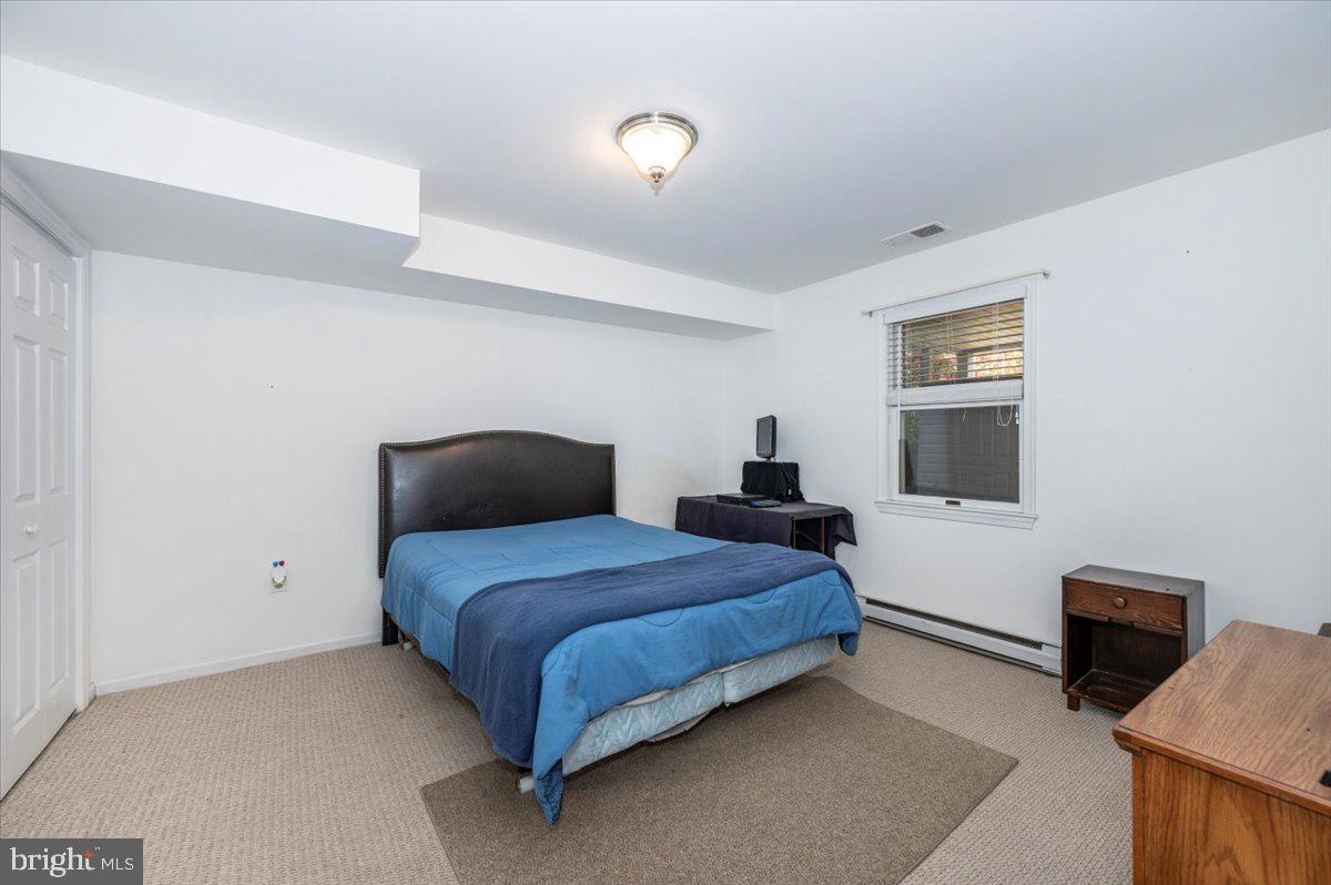 TOWNE OAK VILLAGE - Residential