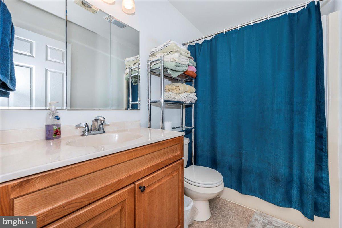 TOWNE OAK VILLAGE - Residential