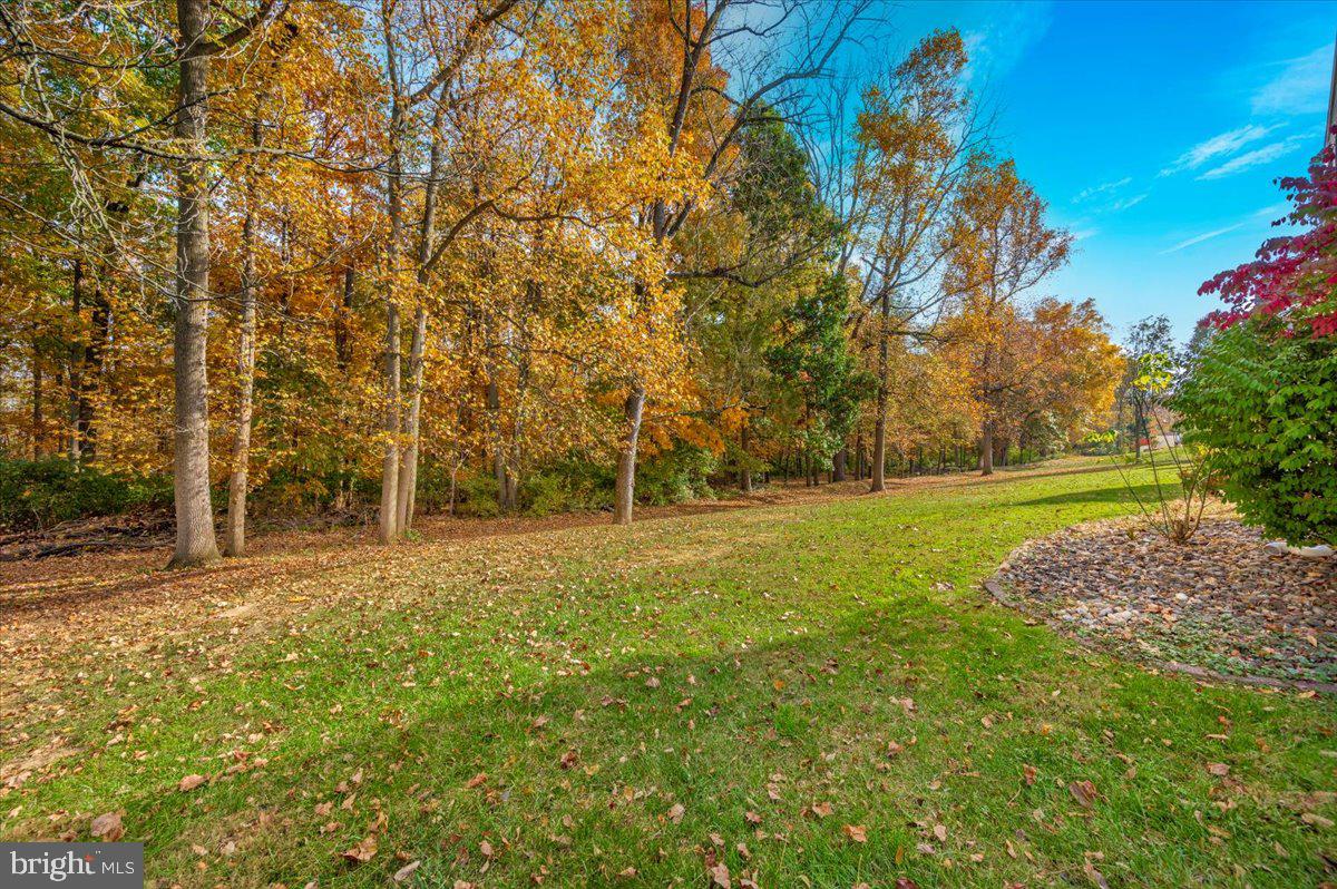 TOWNE OAK VILLAGE - Residential