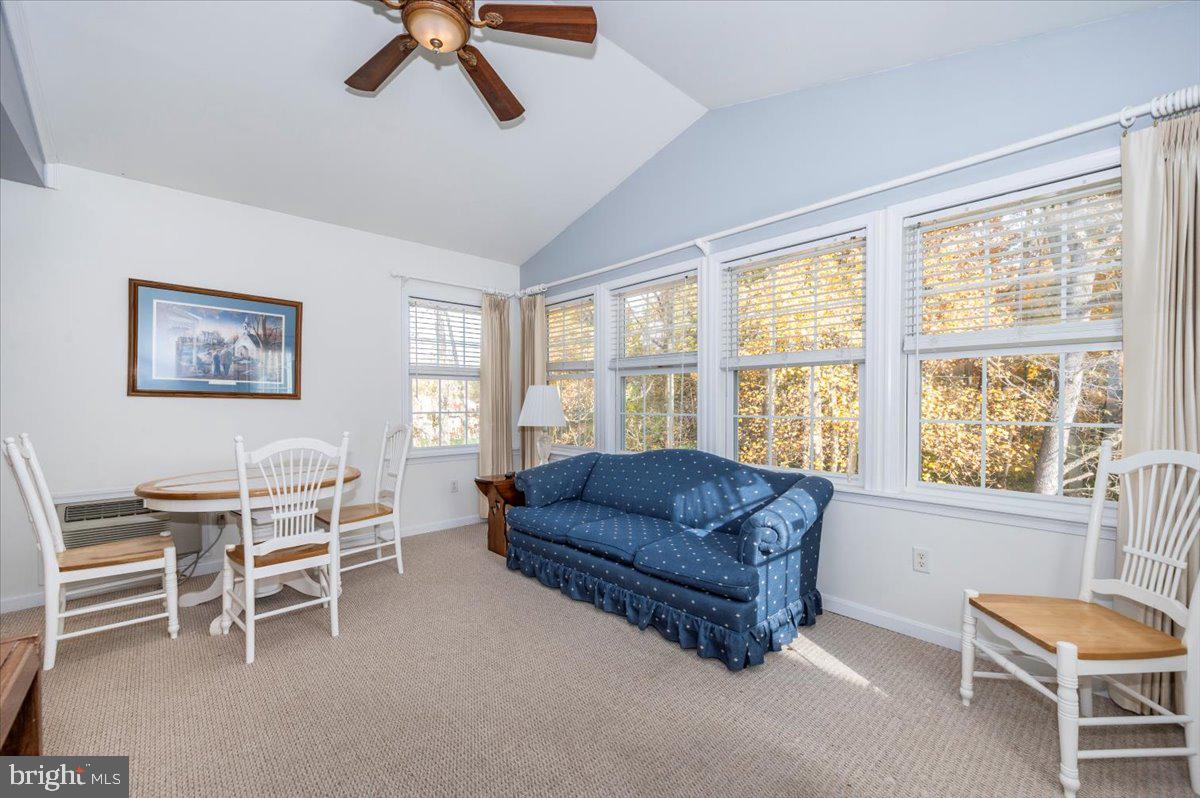 TOWNE OAK VILLAGE - Residential