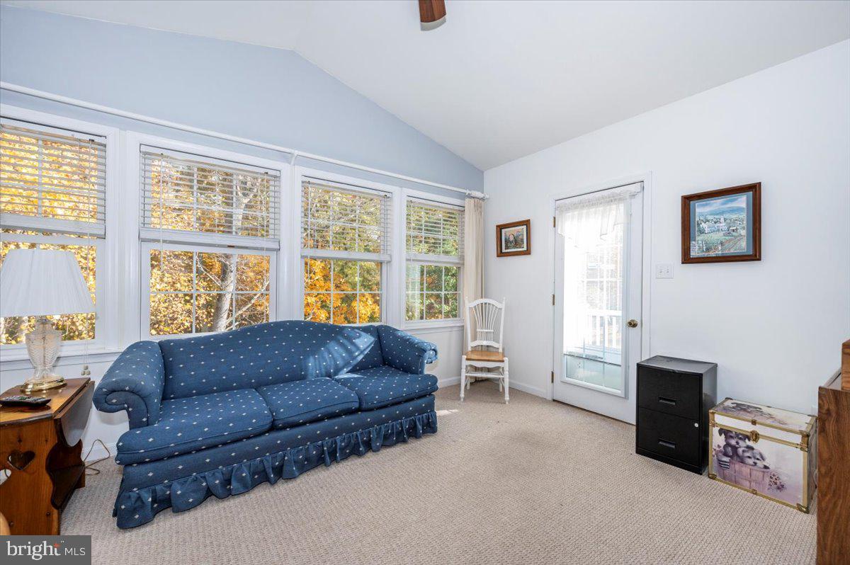 TOWNE OAK VILLAGE - Residential