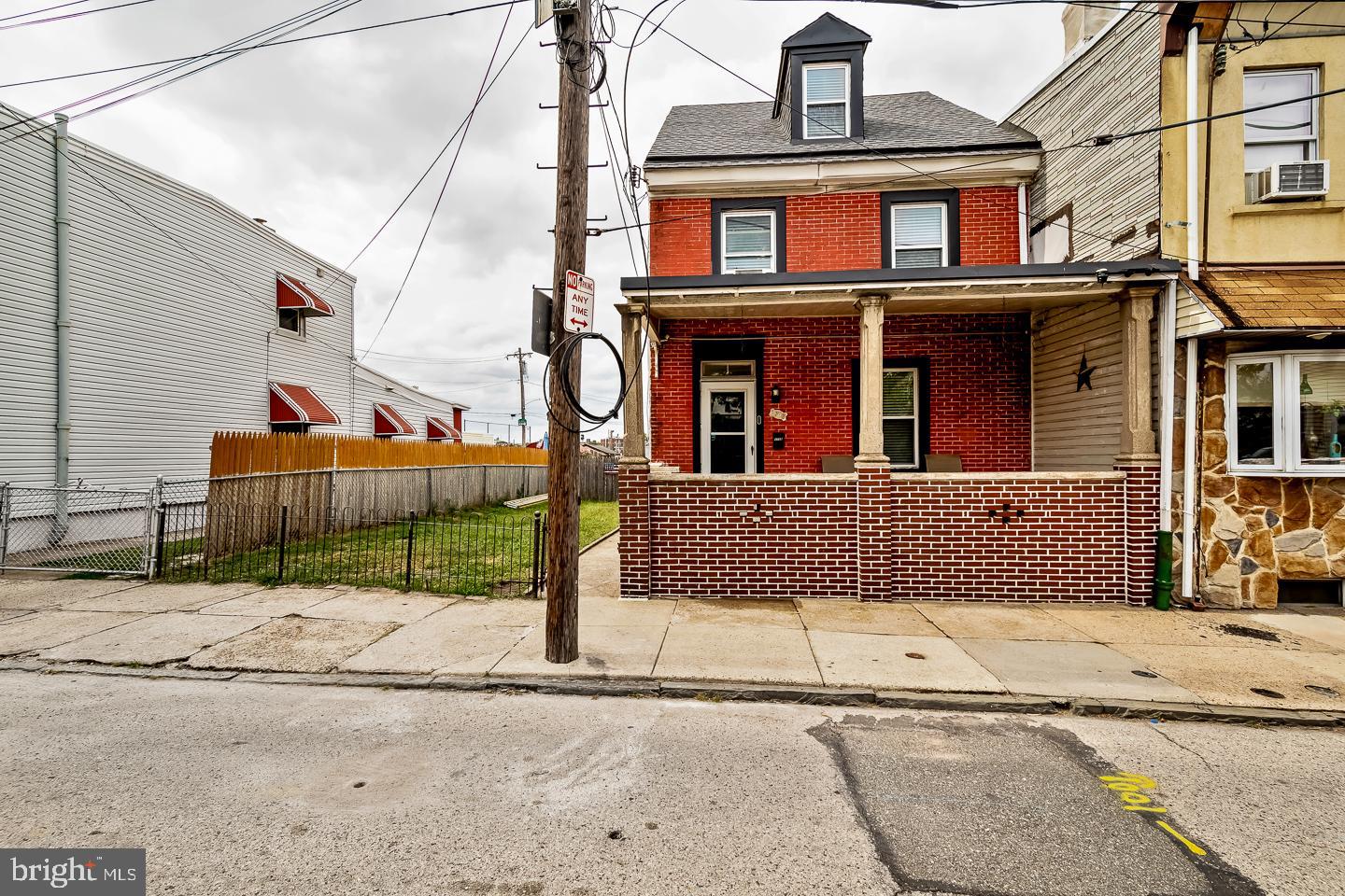 BRIDESBURG - Residential