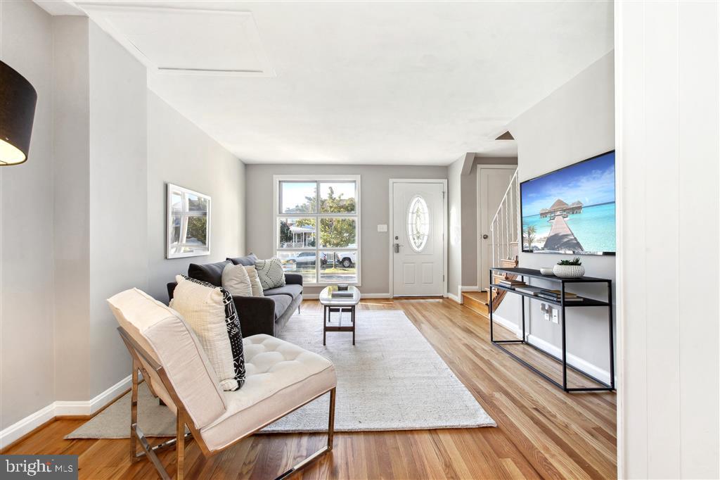 NORTH POINT VILLAGE - Residential