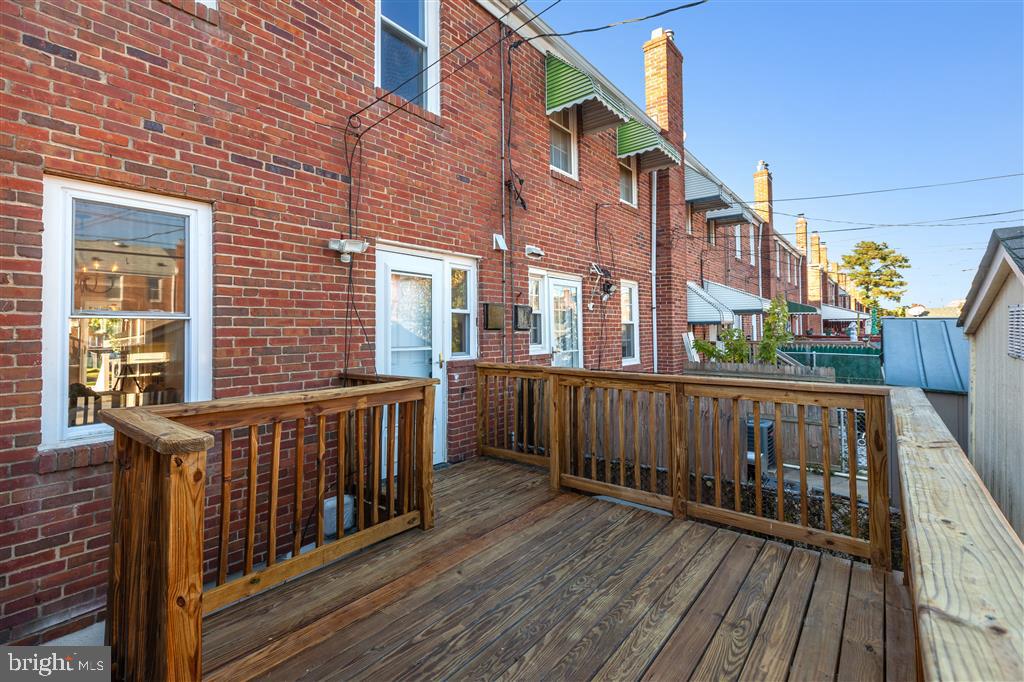 NORTH POINT VILLAGE - Residential