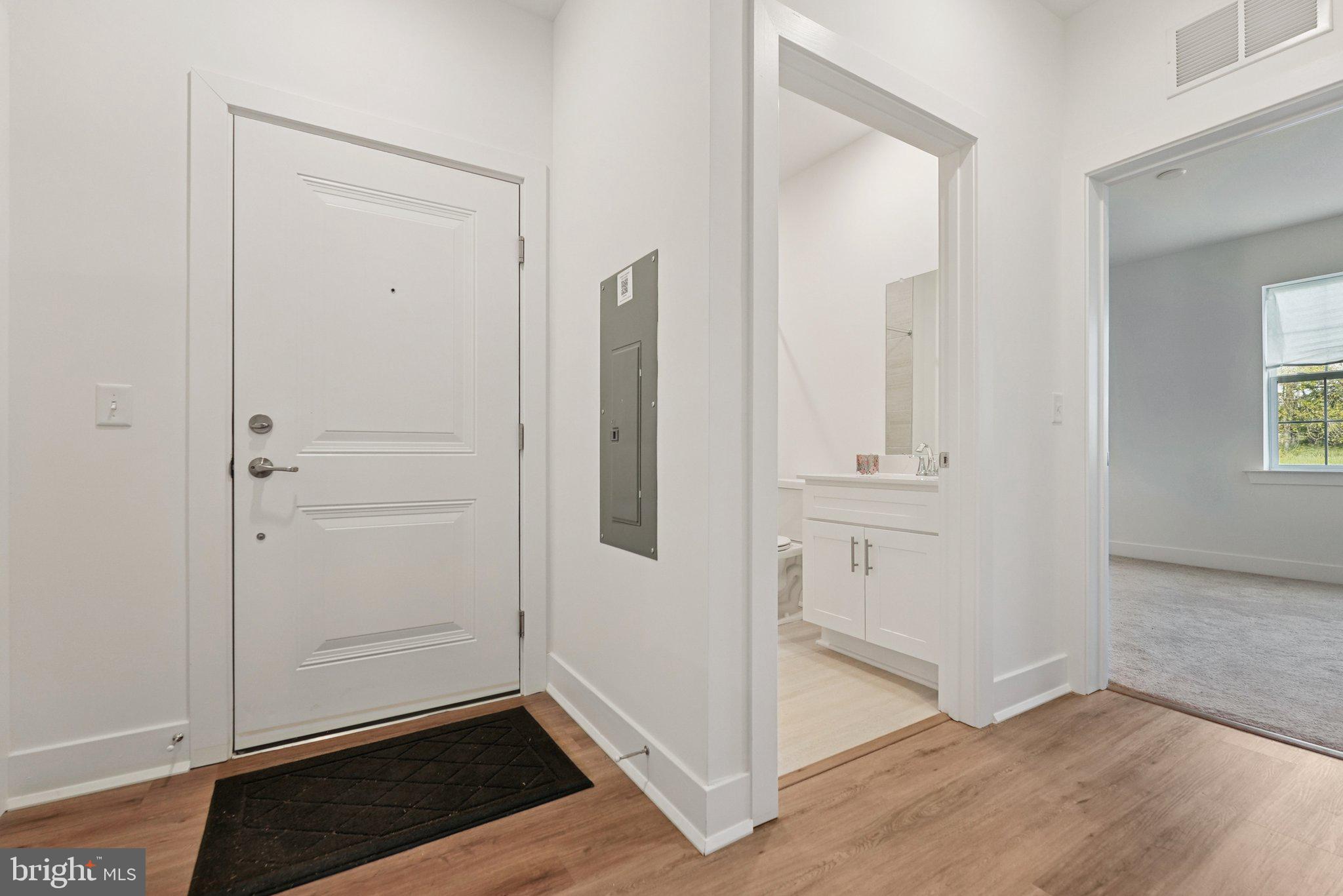 COLLECTION AT HOPEWELL - Residential