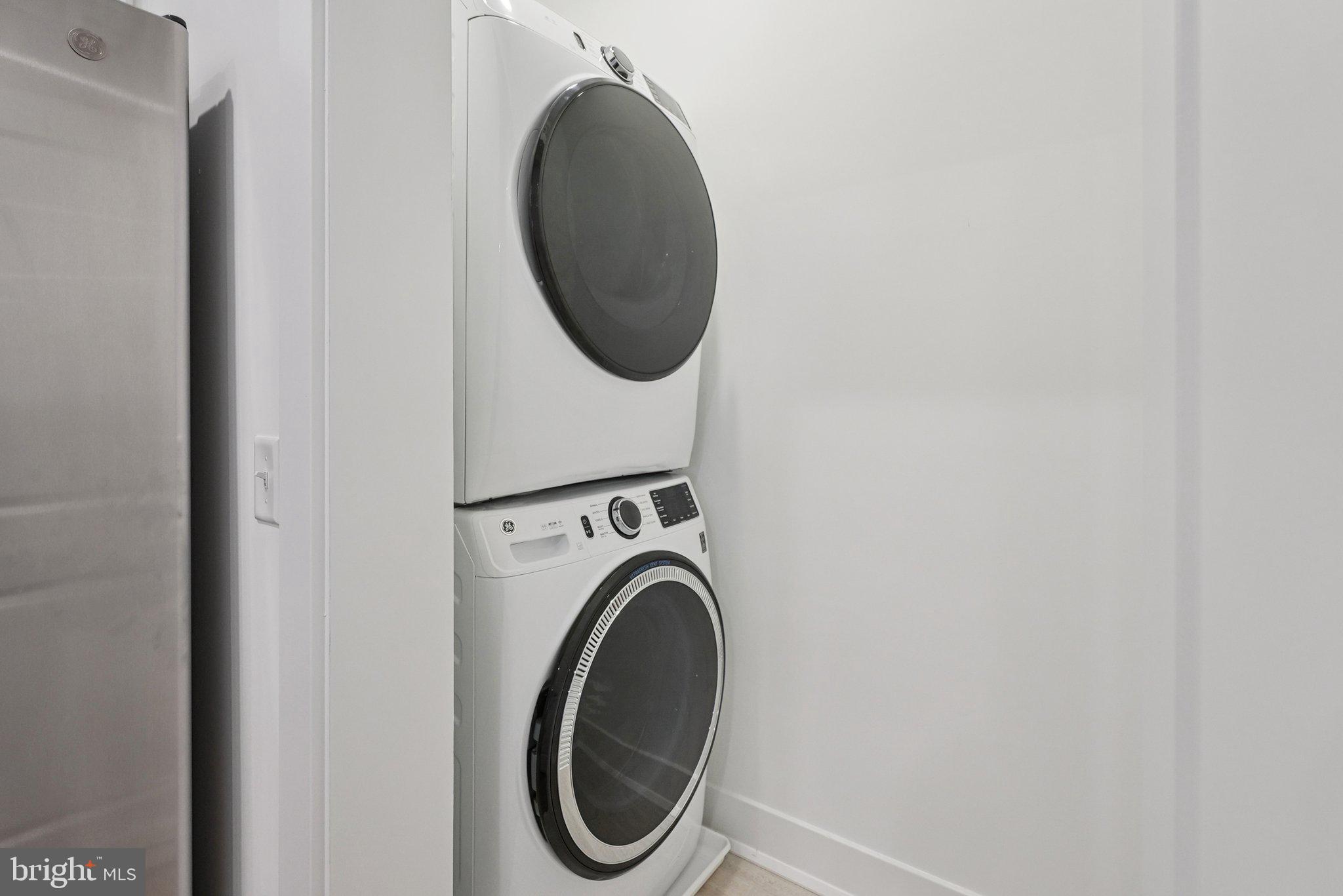 COLLECTION AT HOPEWELL - Residential