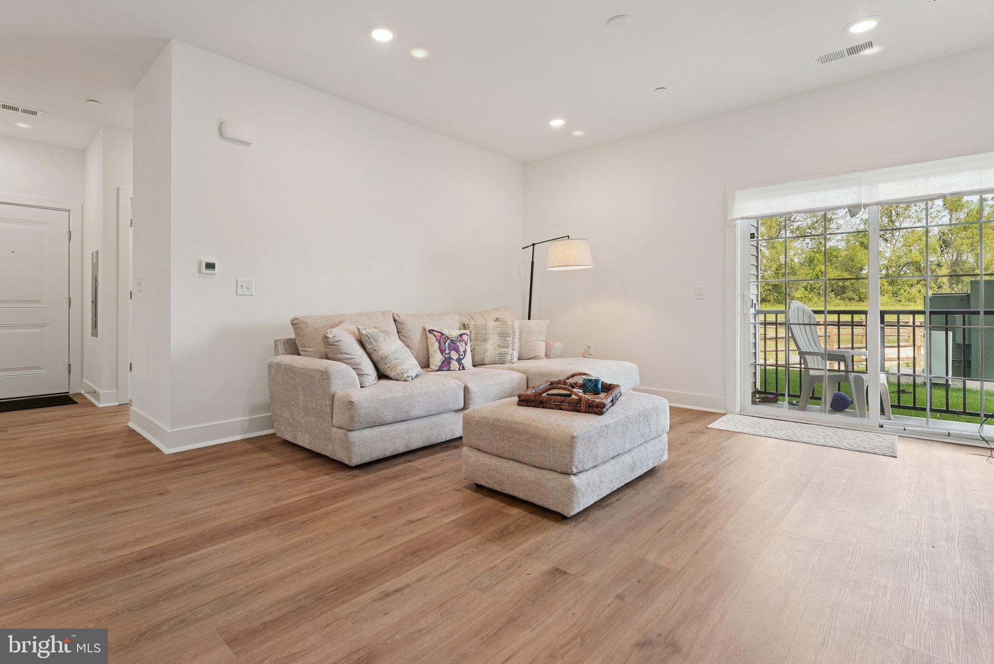 COLLECTION AT HOPEWELL - Residential