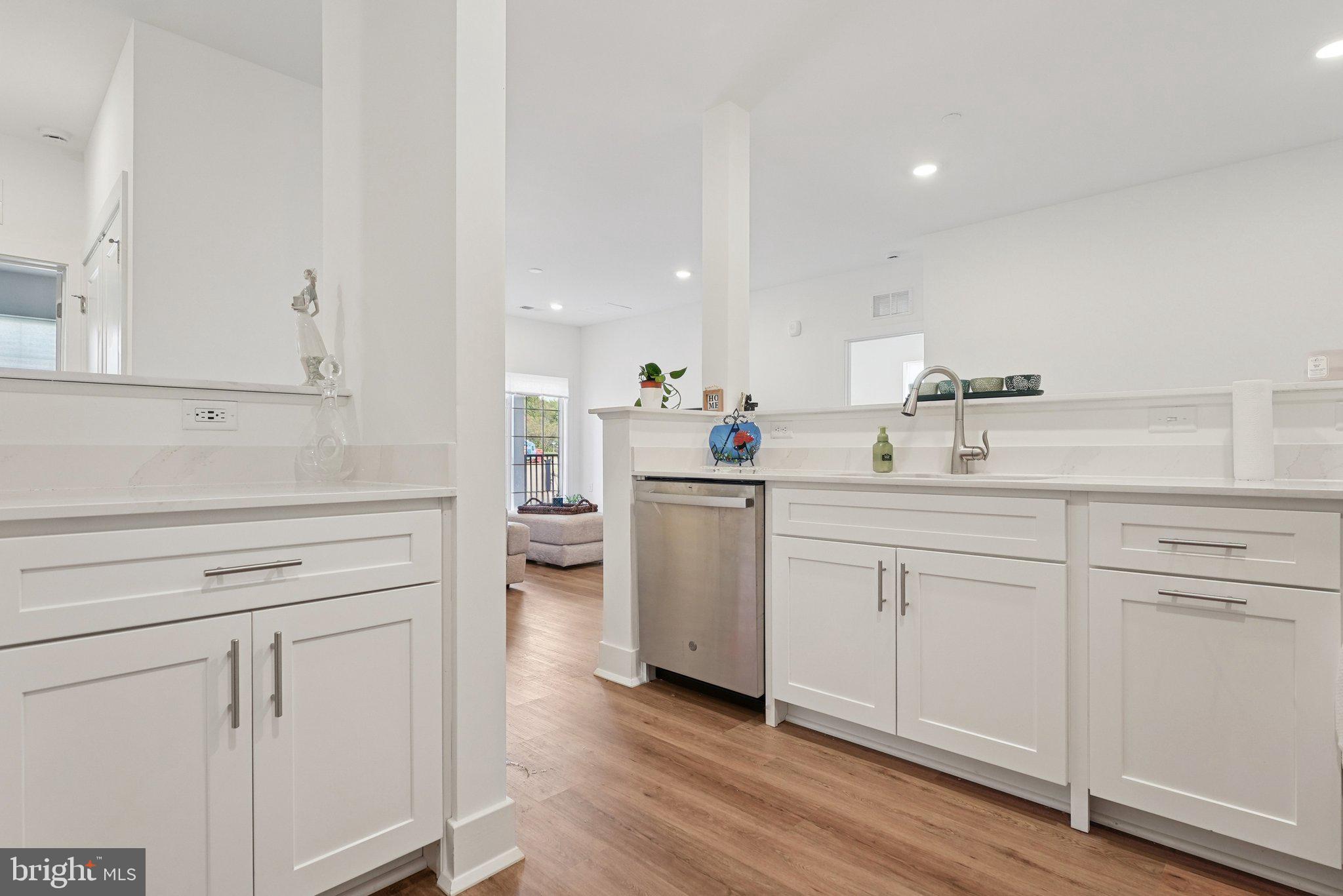 COLLECTION AT HOPEWELL - Residential