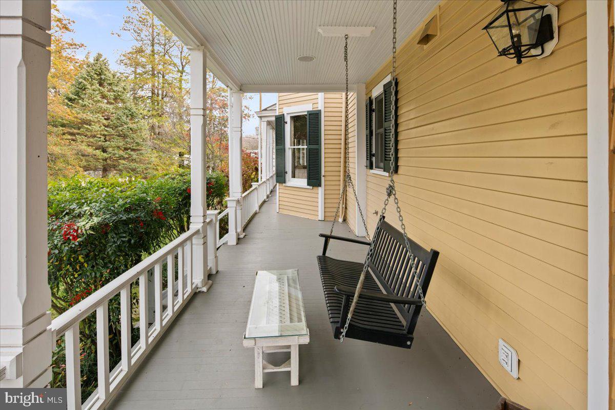 KENSINGTON - Residential