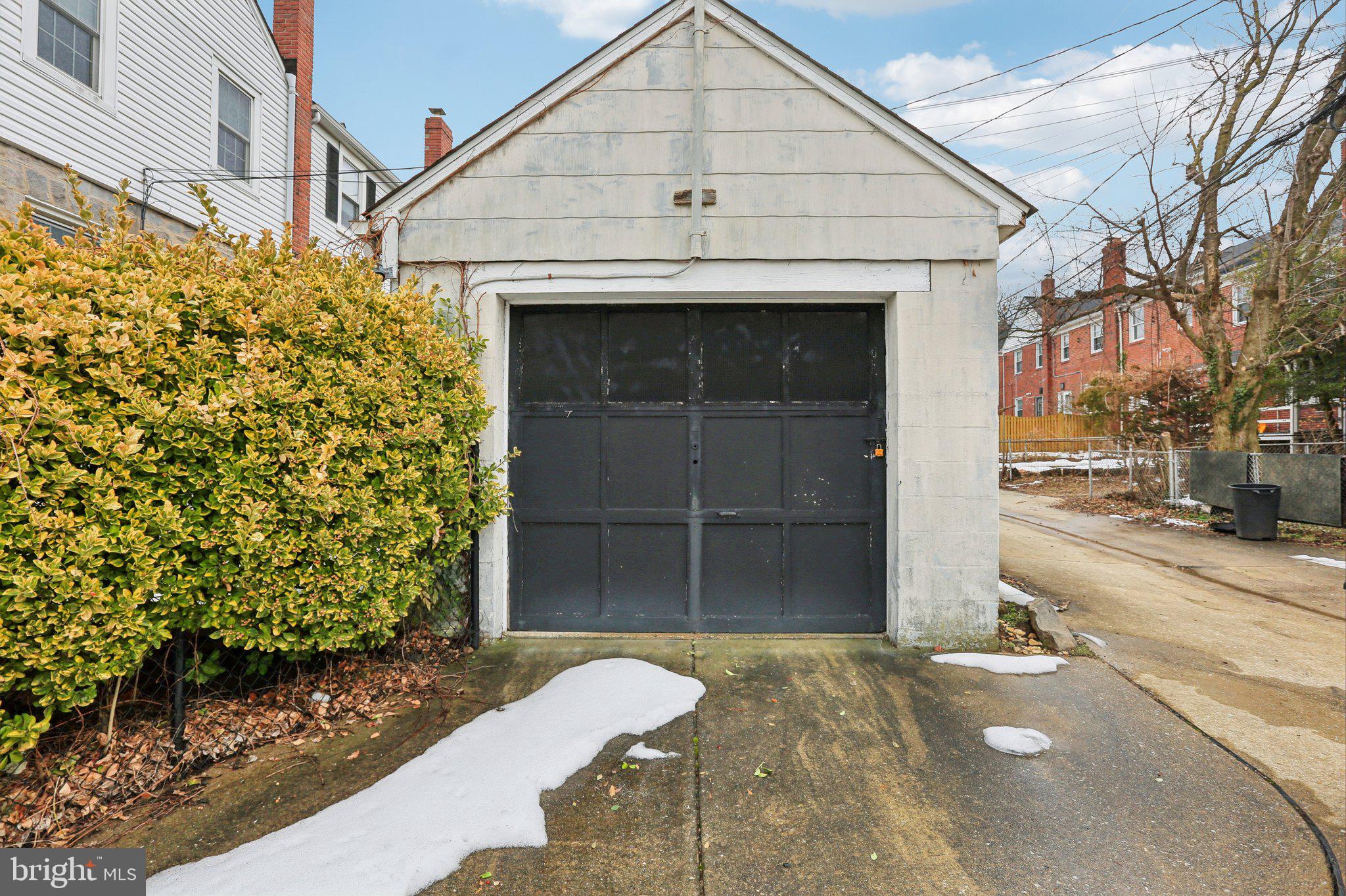 SHADY NOOK - Residential