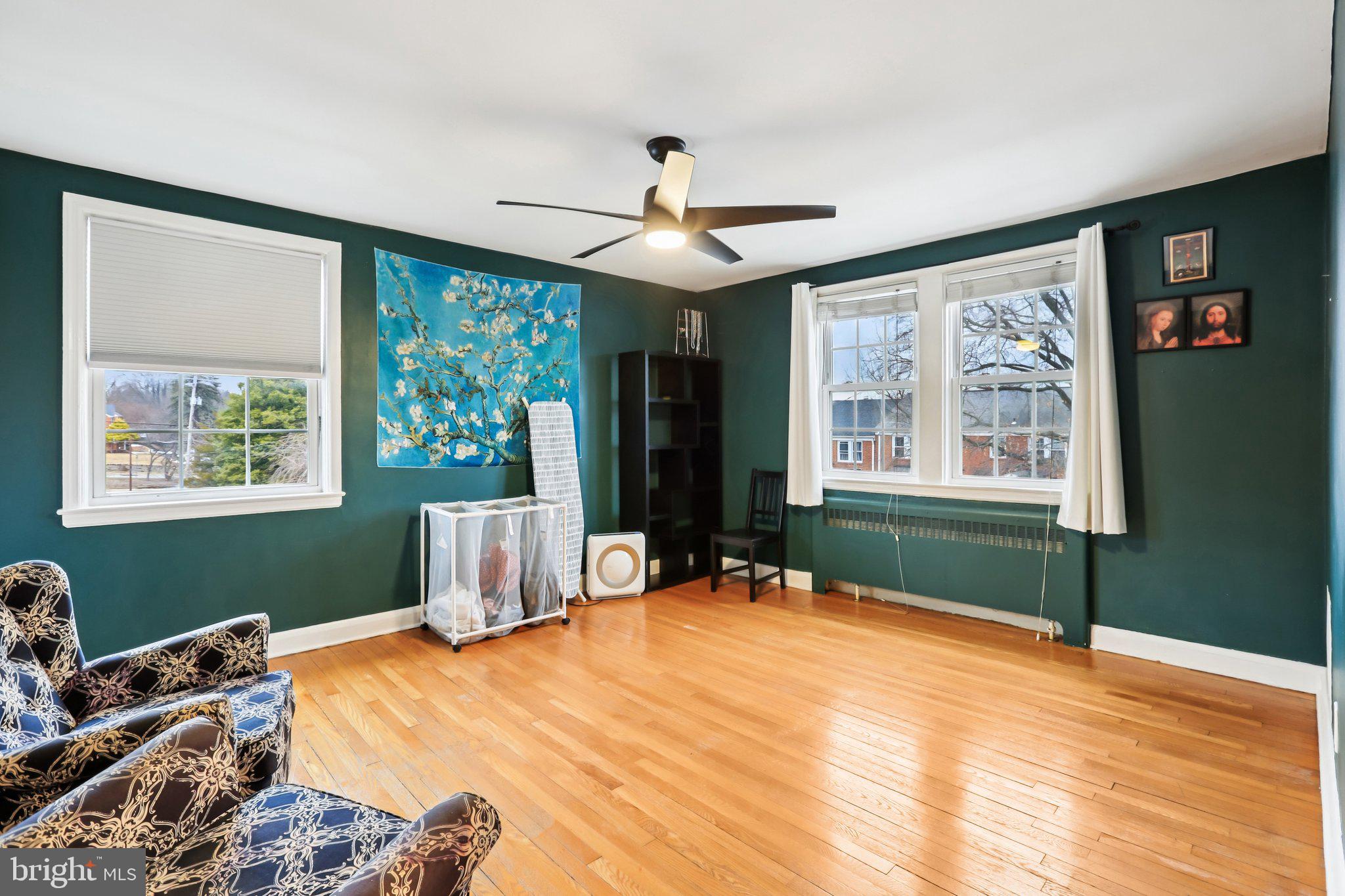 SHADY NOOK - Residential