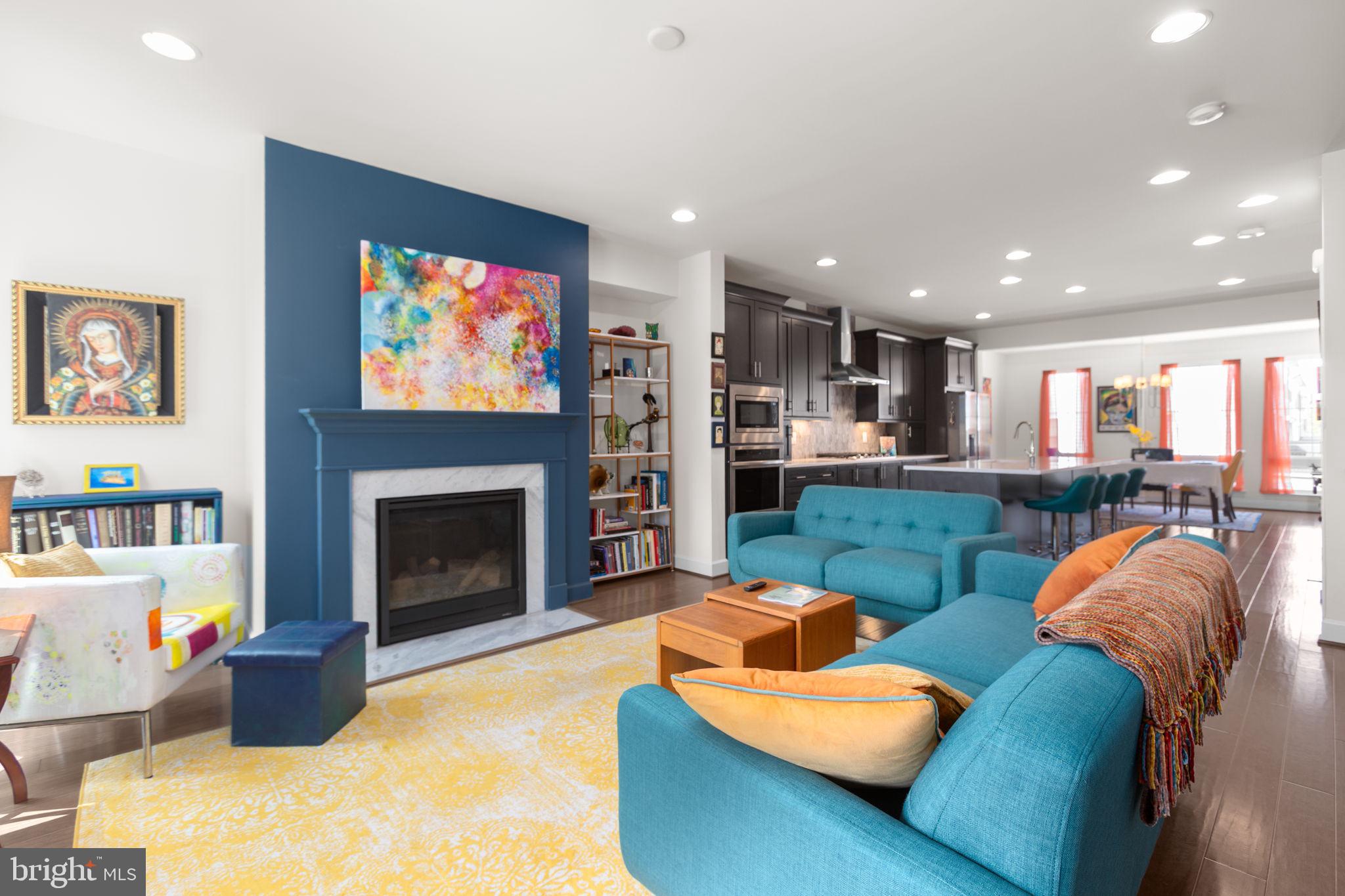 609 ANGELFISH WAY