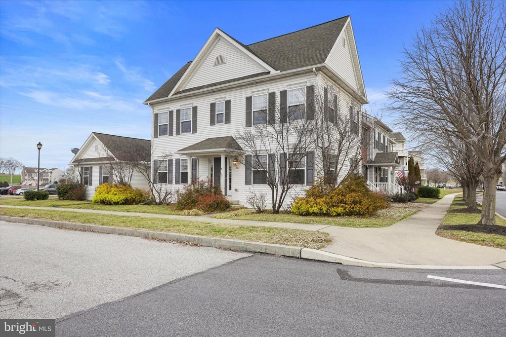 Photo of 403 SHADETREE BLVD, MARIETTA, PA 17547 (MLS # PALA2030570)